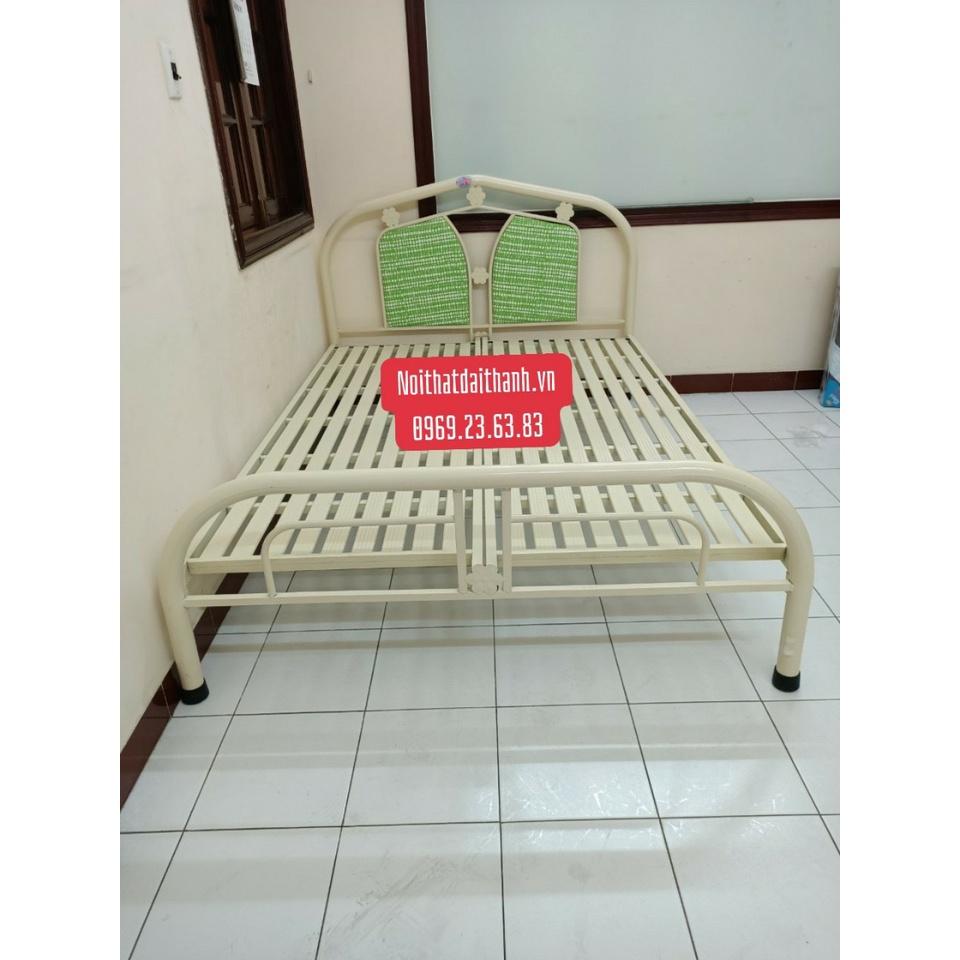Giường sắt ngang 1m4 dài 2m – GS04