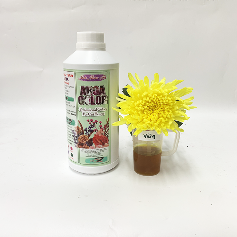 Nước Màu Nhuộm Hoa Tươi giúp đổi màu hoa cắt cành Chai 1 lít nhuộm được 250 cành bông, màu lên nhanh, đẹp và bền màu.