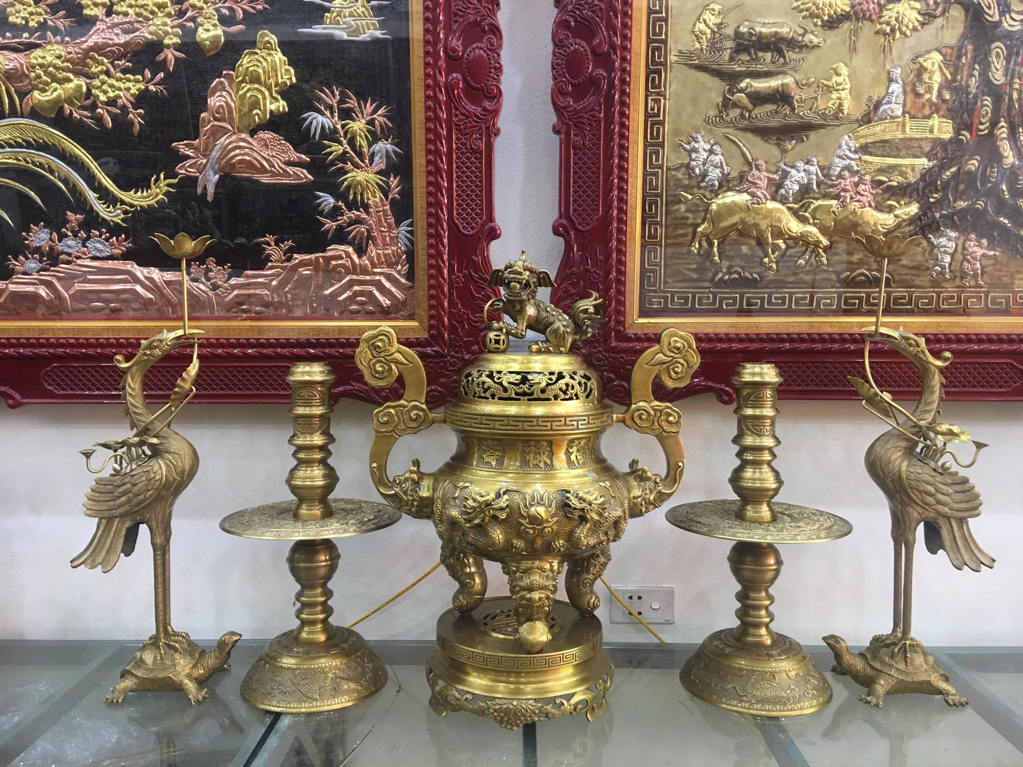 Bộ đỉnh ngũ sự cao 60 màu vàng đậm