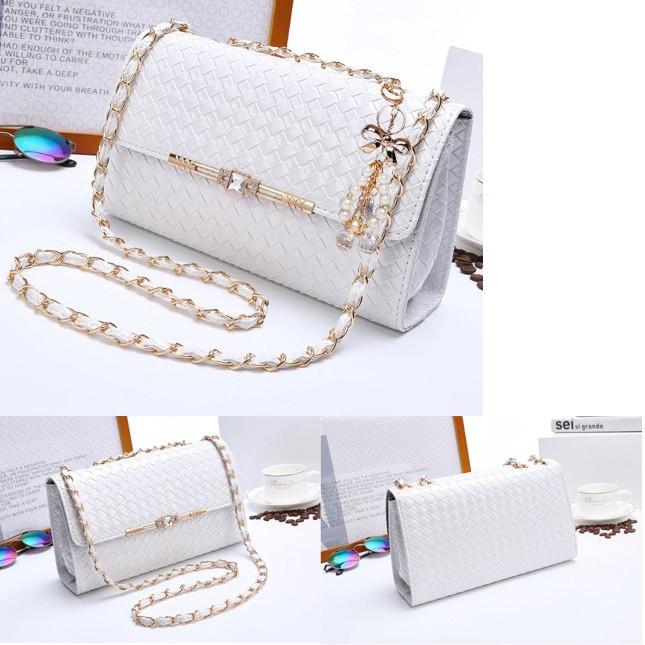 Túi Đeo Chéo Caro Size Lớn T20 Màu Trắng