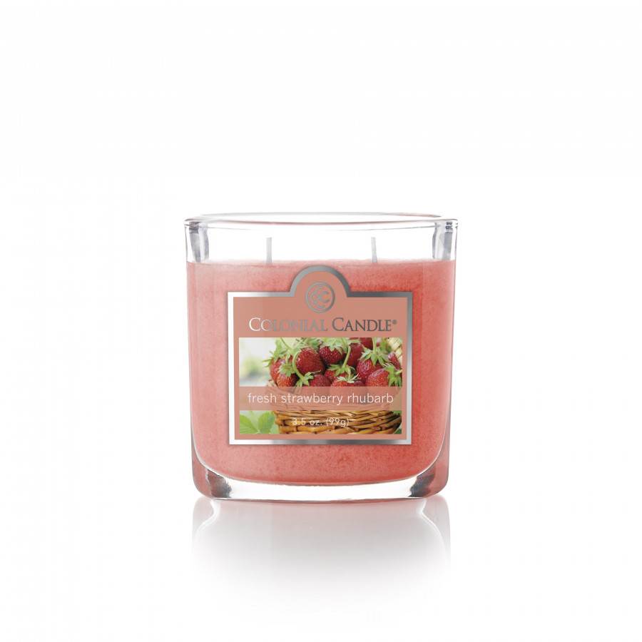 Nến ly oval hương Fresh Strawberry Rhubarb Colonial Candle (hương dâu tây)