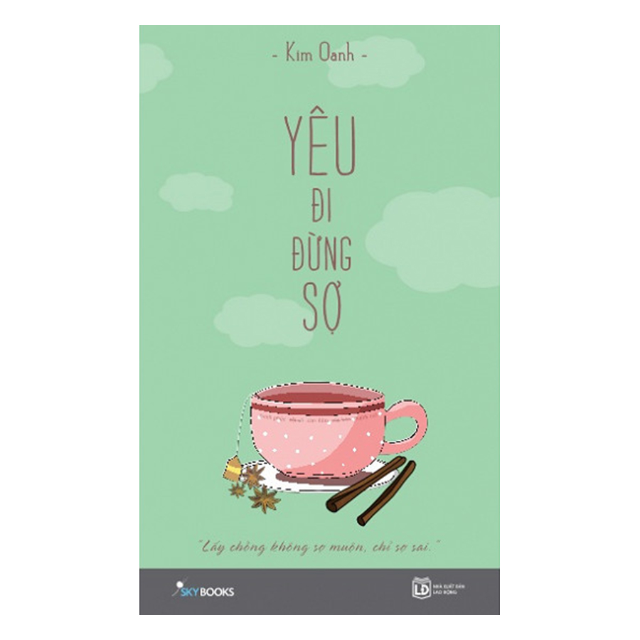 Combo Yêu Và Yêu (2 Cuốn) - Tặng Móc Khóa Yêu Đi Thôi, Đời Có Bao Nhiêu