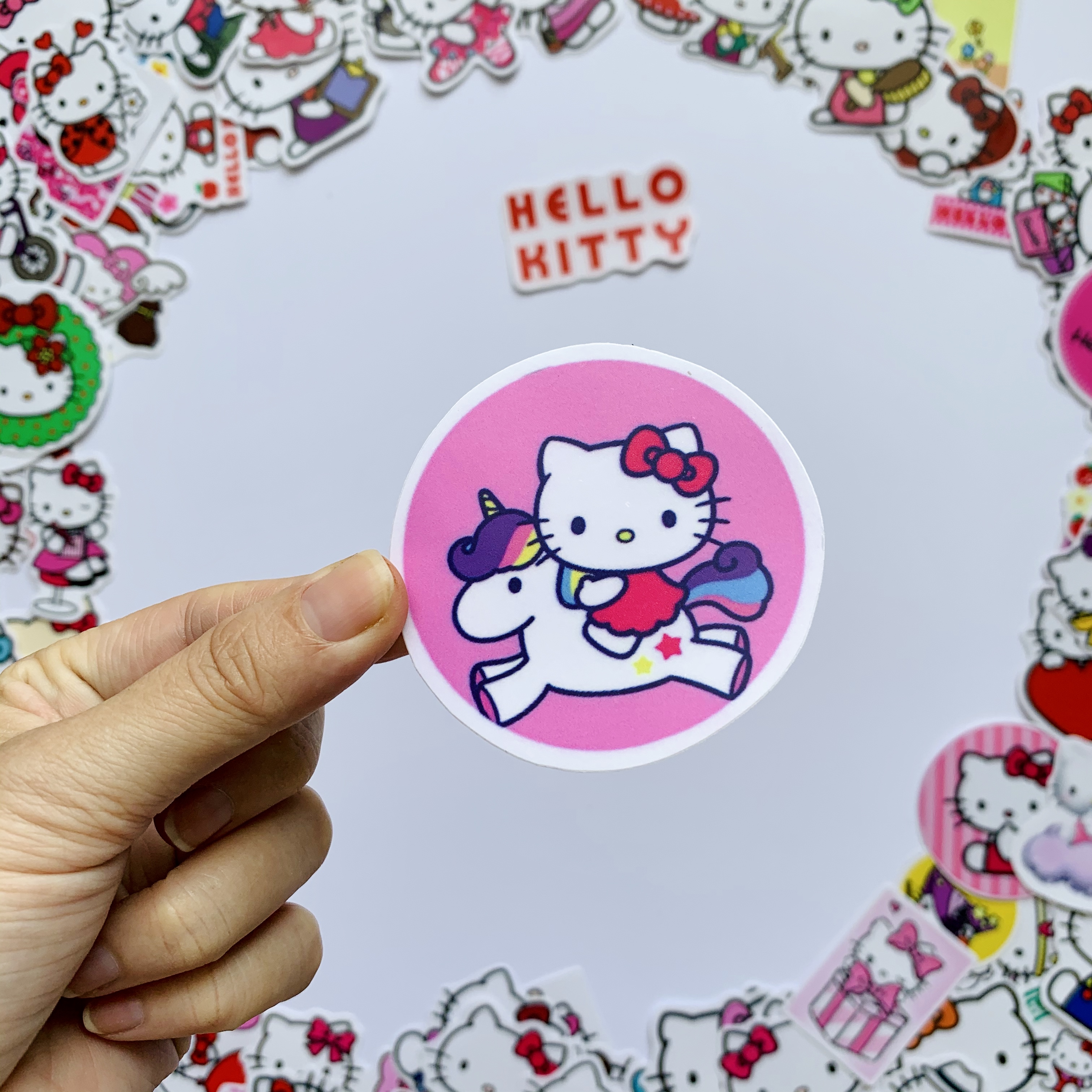 Bộ 20 Sticker Hello Kitty Hình Dán Chủ Đề Mèo Dễ Thương Cute Chống Nước Decal Chất Lượng Cao Trang Trí Va Ly Du Lịch Xe Đạp Xe Máy Xe Điện Motor Laptop Nón Bảo Hiểm Máy Tính Học Sinh Tủ Quần Áo Nắp Lưng Điện Thoại