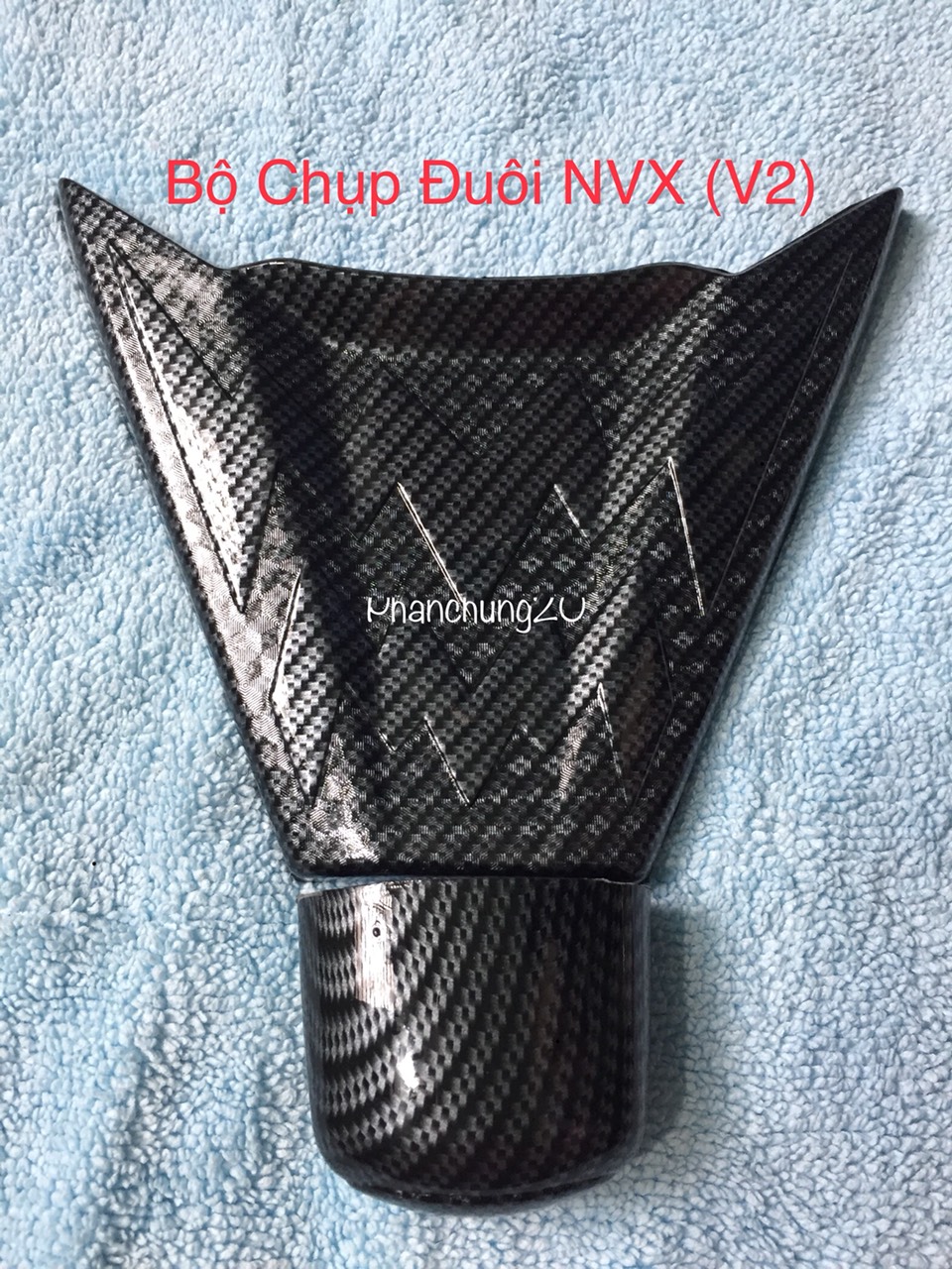 BỘ CHỤP ĐUÔI BIỂN SỐ NVX(V2) 2021 2022 CACBON