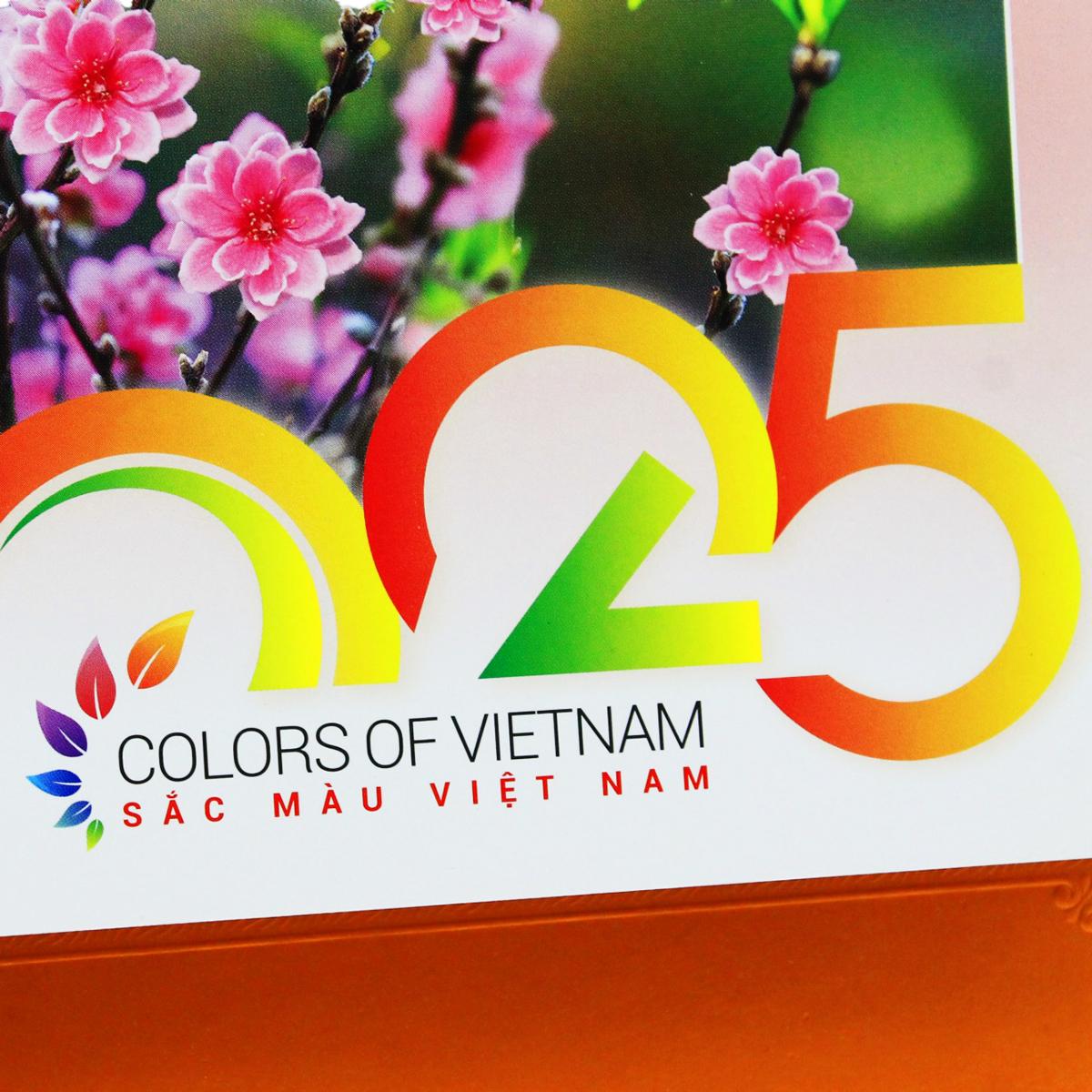 Lịch Bàn Đứng 2025 - Sắc Màu Việt Nam - Văn Lang VL-LB07 - Đế Màu Cam