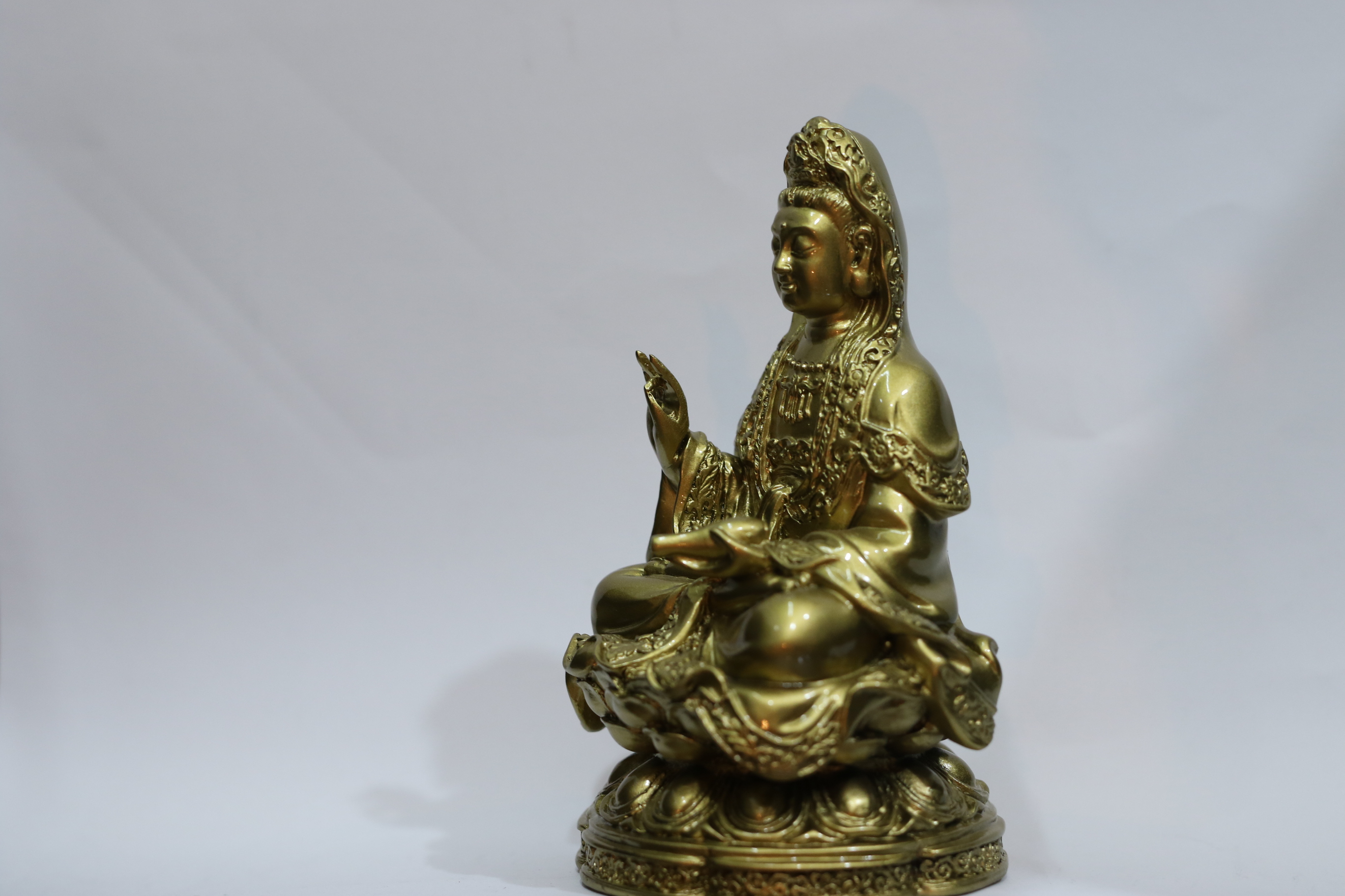 Tượng Quán Thế Âm- Sản phẩm có nhiều Màu lựa chọn