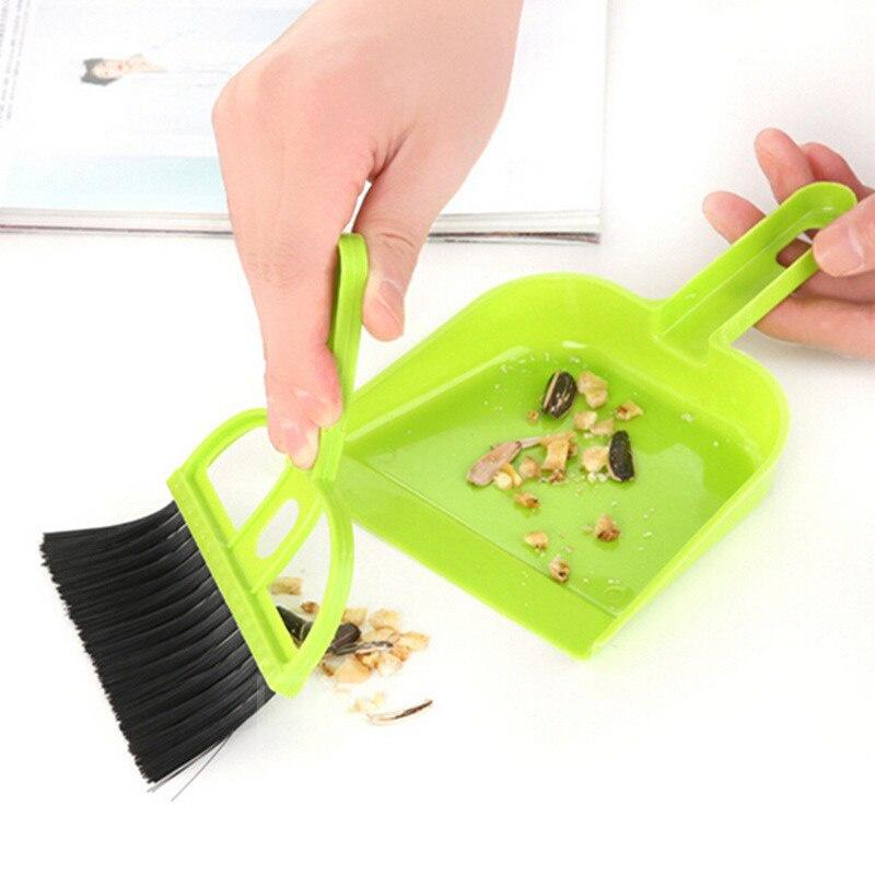 BỘ CHỔI QUÉT BỤI BÀN PHÍM MÁY TÍNH VÀ KI HỐT RÁC MINI CÓ LỖ TREO TIỆN DỤNG ĐA NĂNG