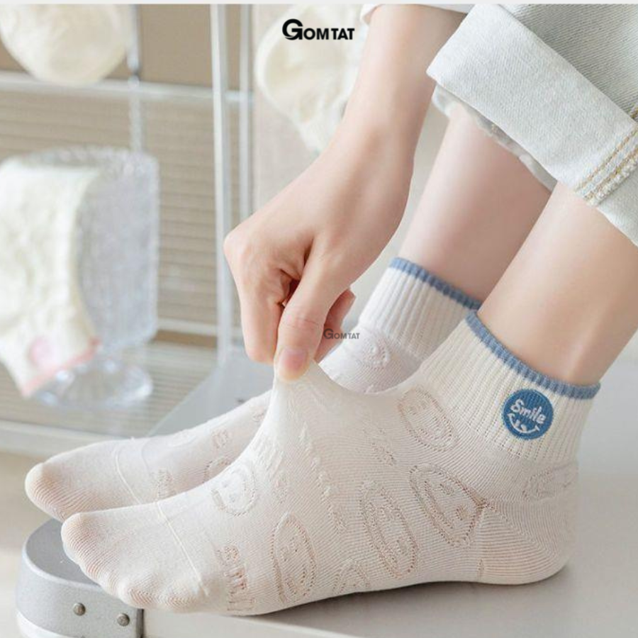 Set 5 đôi tất vớ nữ cổ ngắn GOMTAT họa tiết mặt cười chữ smile, chất liệu cotton cao cấp mềm mại thoáng khí - CB092