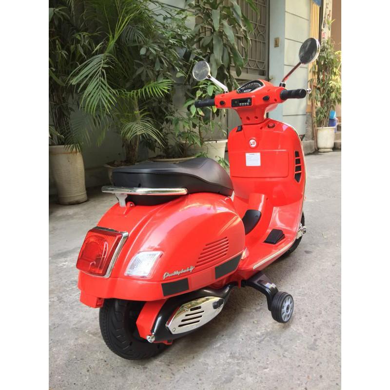 Xe máy điện trẻ em khiểu dáng vespa q618