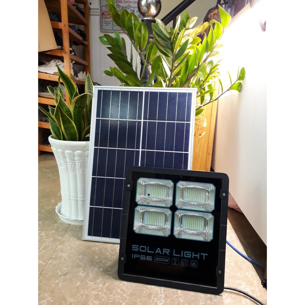 Đèn pha năng lượng mặt trời 200w cao cấp Goodlight