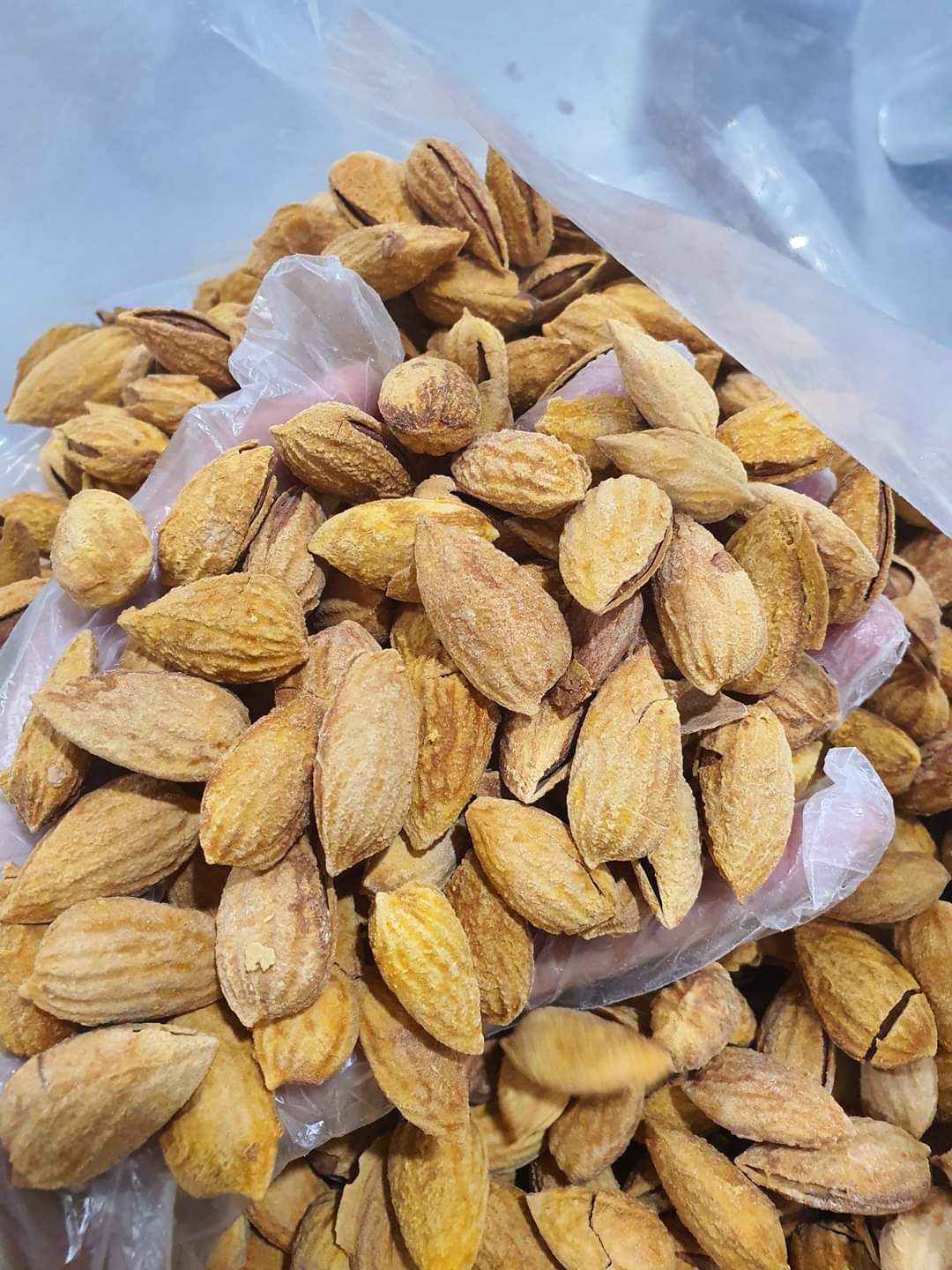 Hạt Hạnh Nhân vỏ vị bơ Mỹ (hũ 450gr)