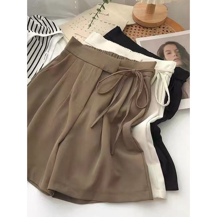 Quần short nữ cạp cao, chất liệu vải bền mát, thiết kế trẻ trung, năng động, quần đùi nữ NeSa Shop, QTN01 - S &lt;45kg, Eo 65cm