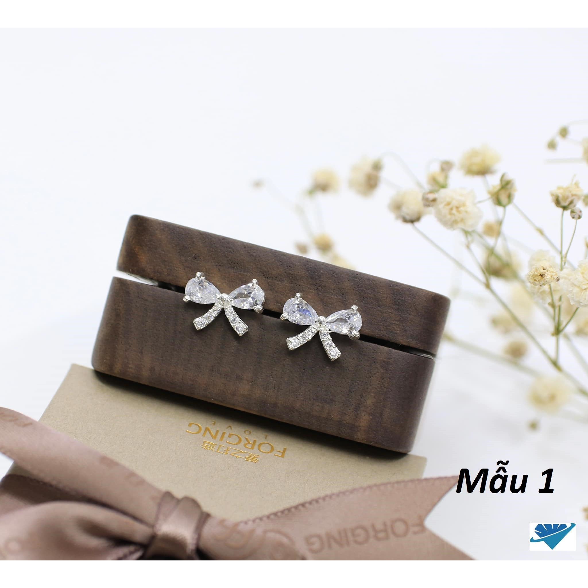 Bông tai khuyên nụ chất liệu bạc ta hình nơ MS62d