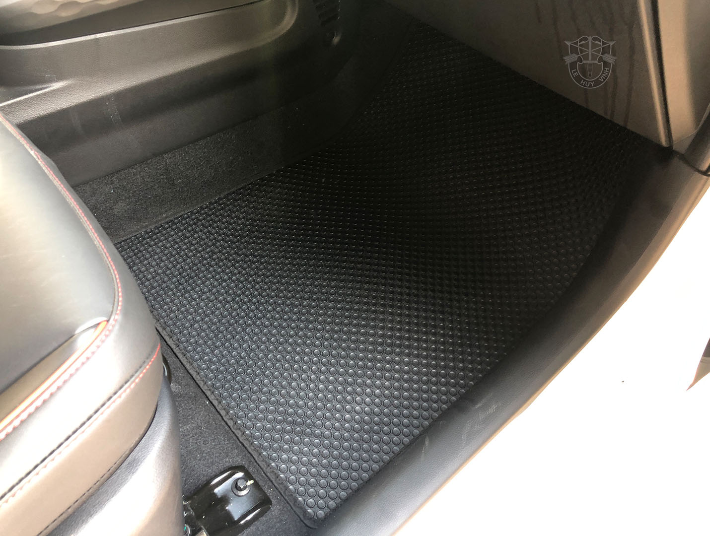 Thảm lót sàn ô tô KATA cho xe Hyundai Grand i10 - Khít với sàn xe, Chống trơn, Không mùi, Không ẩm mốc
