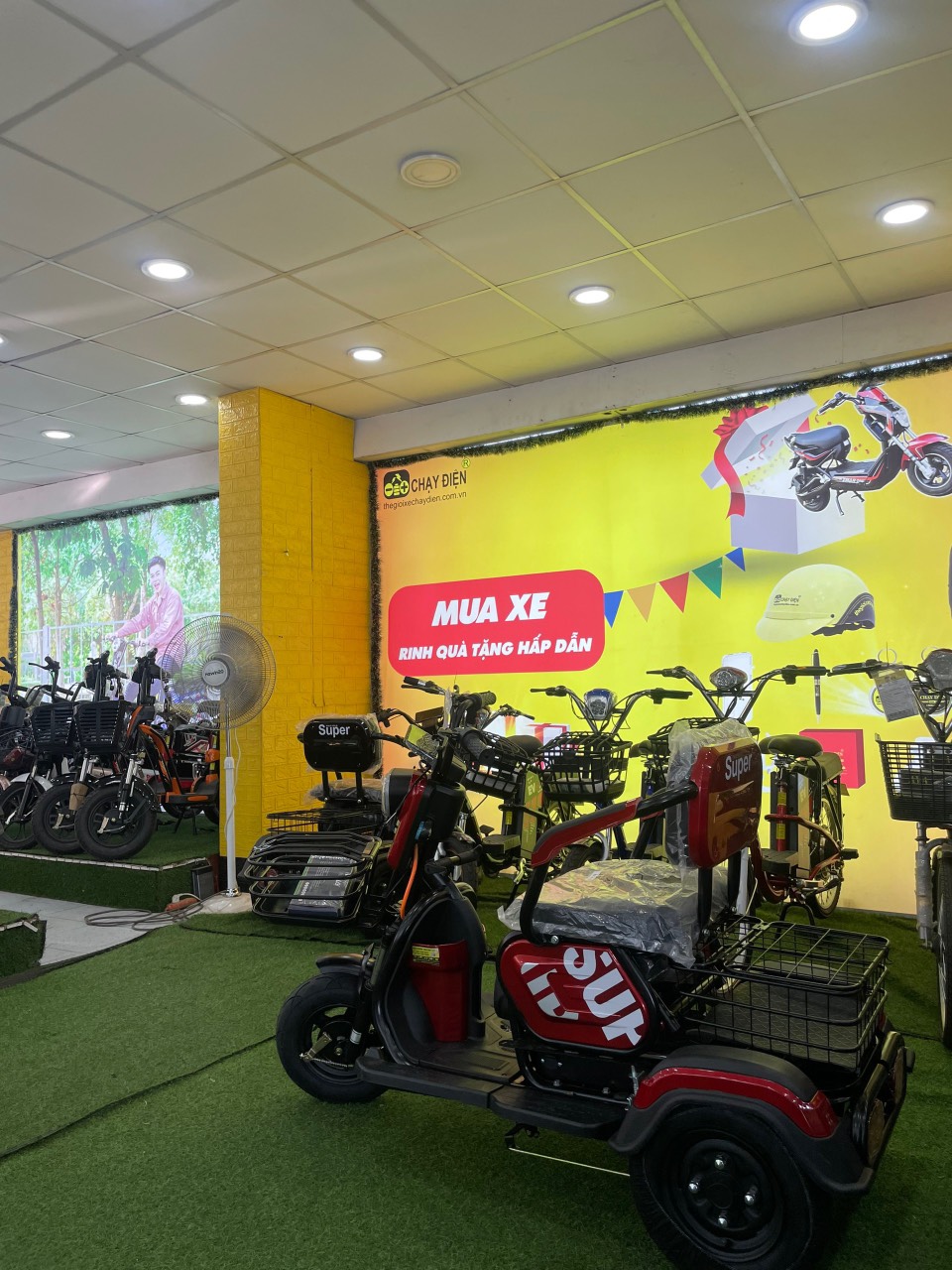 XE 3 BÁNH ĐIỆN ĐA NĂNG SUPER NO.1