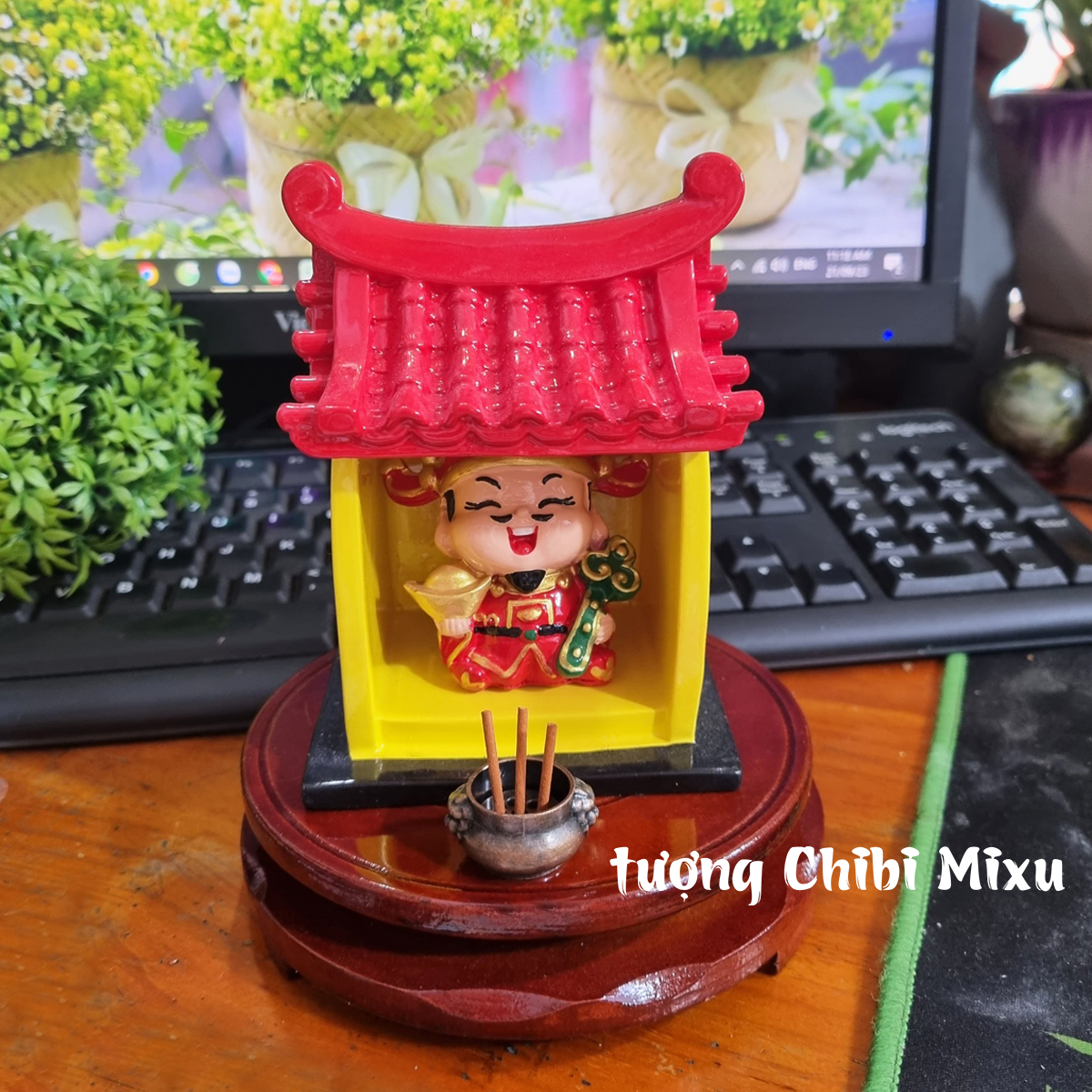 Bộ thờ cúng Miếu Thần.Tài (gồm miếu size đại + tượng Thần Tài 6cm + lư hương + đế size 12cm) mô hình bàn thờ Thần Tài mini