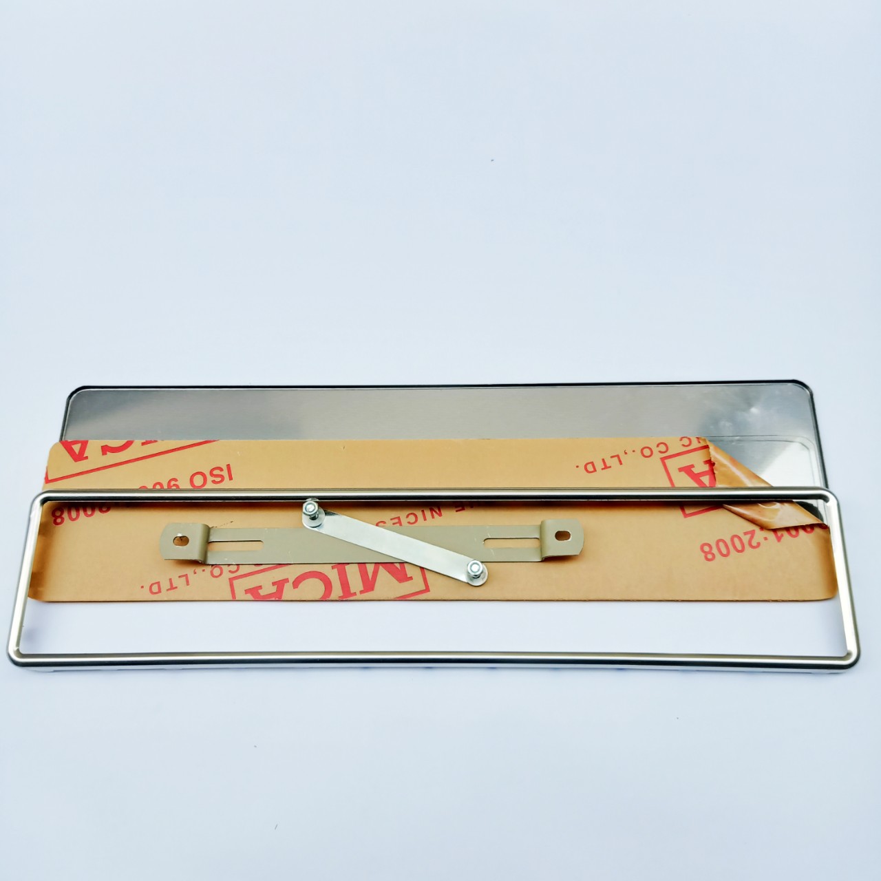 Khung biển số ô tô khung dài kích thước mới khung inox có viền giá 1 chiếc đã có kính mica.