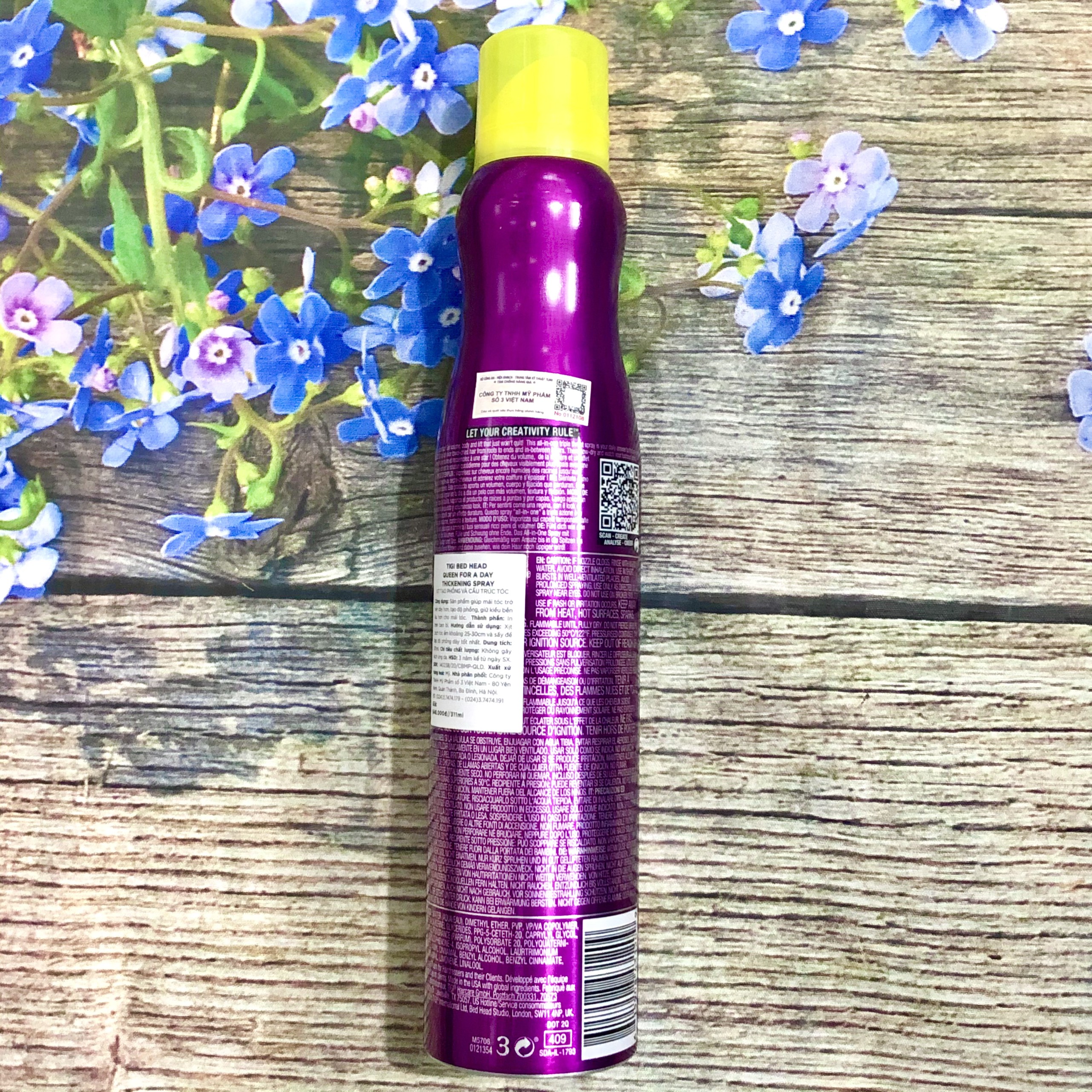 Xịt tạo phồng và làm dày tóc TIGI BED HEAD Superstar Queen for a Day 300ml