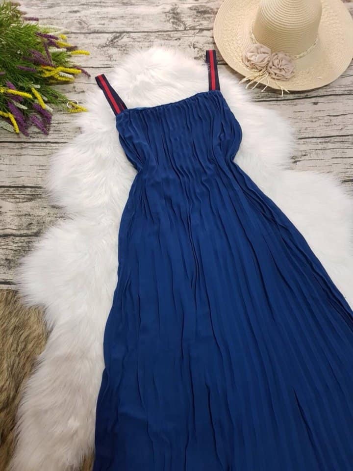 Đầm maxi voan xanh hai dây dập ly siêu xinh