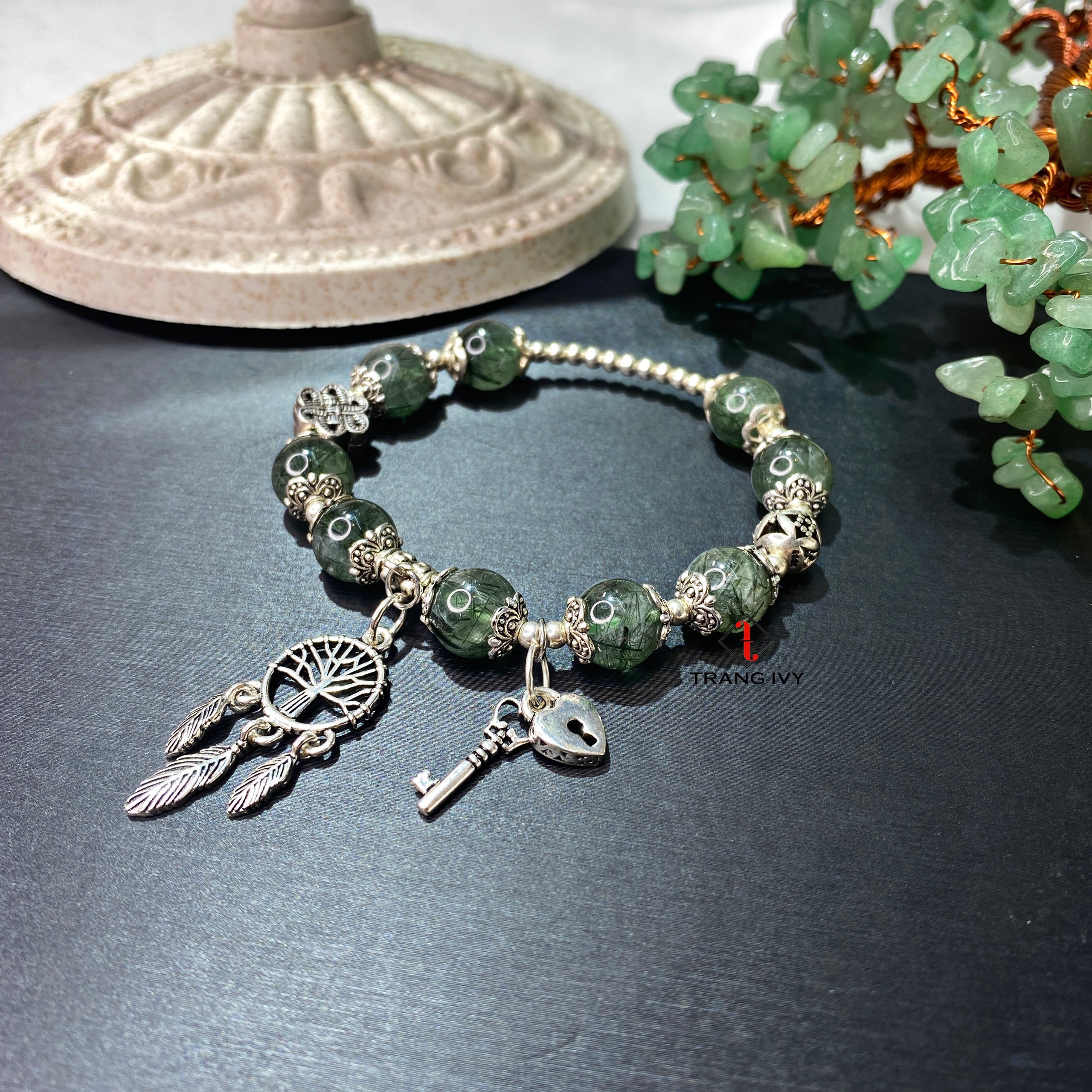 Vòng tay Thạch anh Tóc xanh mix Charm