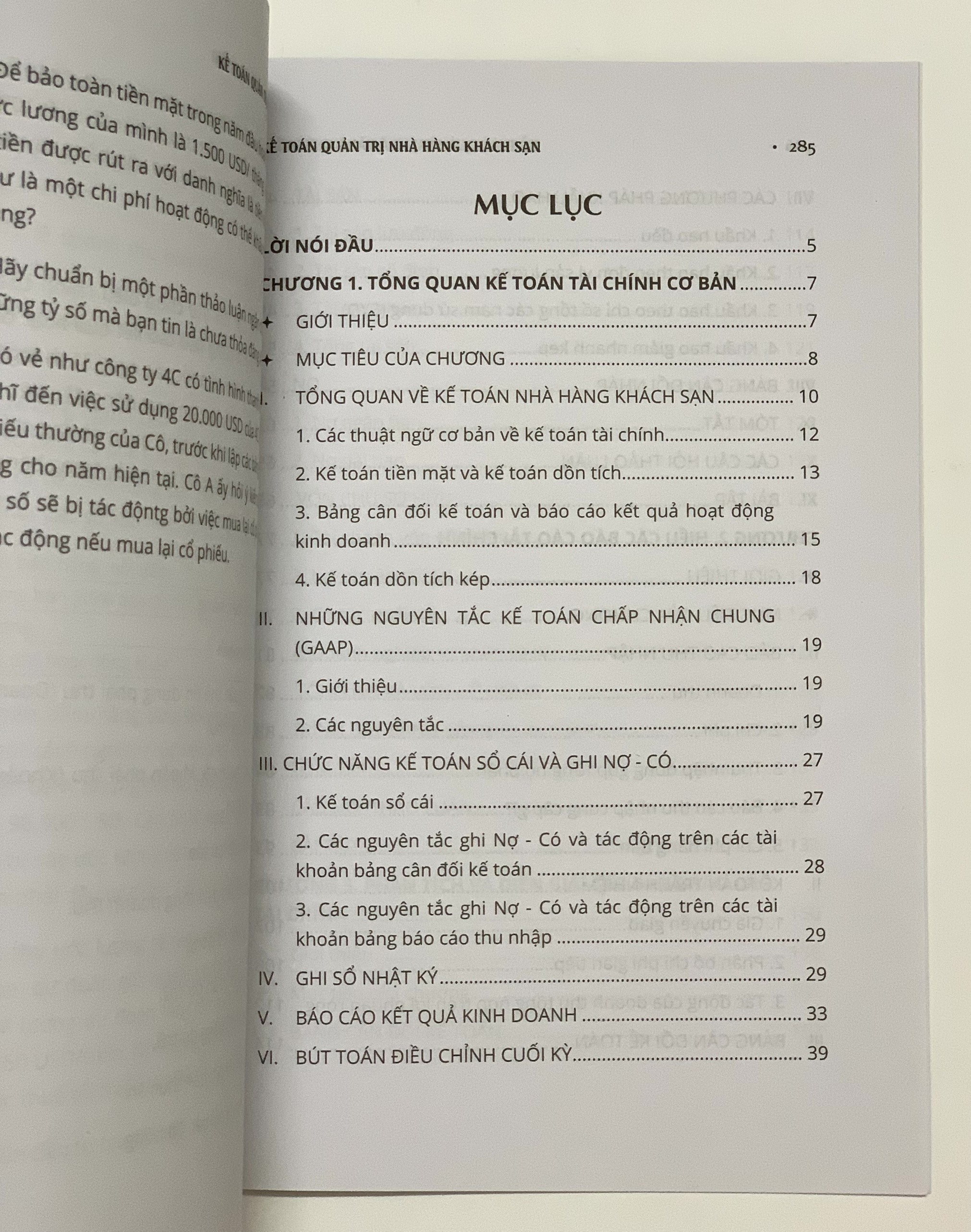 Sách - Kế Toán Quản Trị Nhà Hàng Khách Sạn