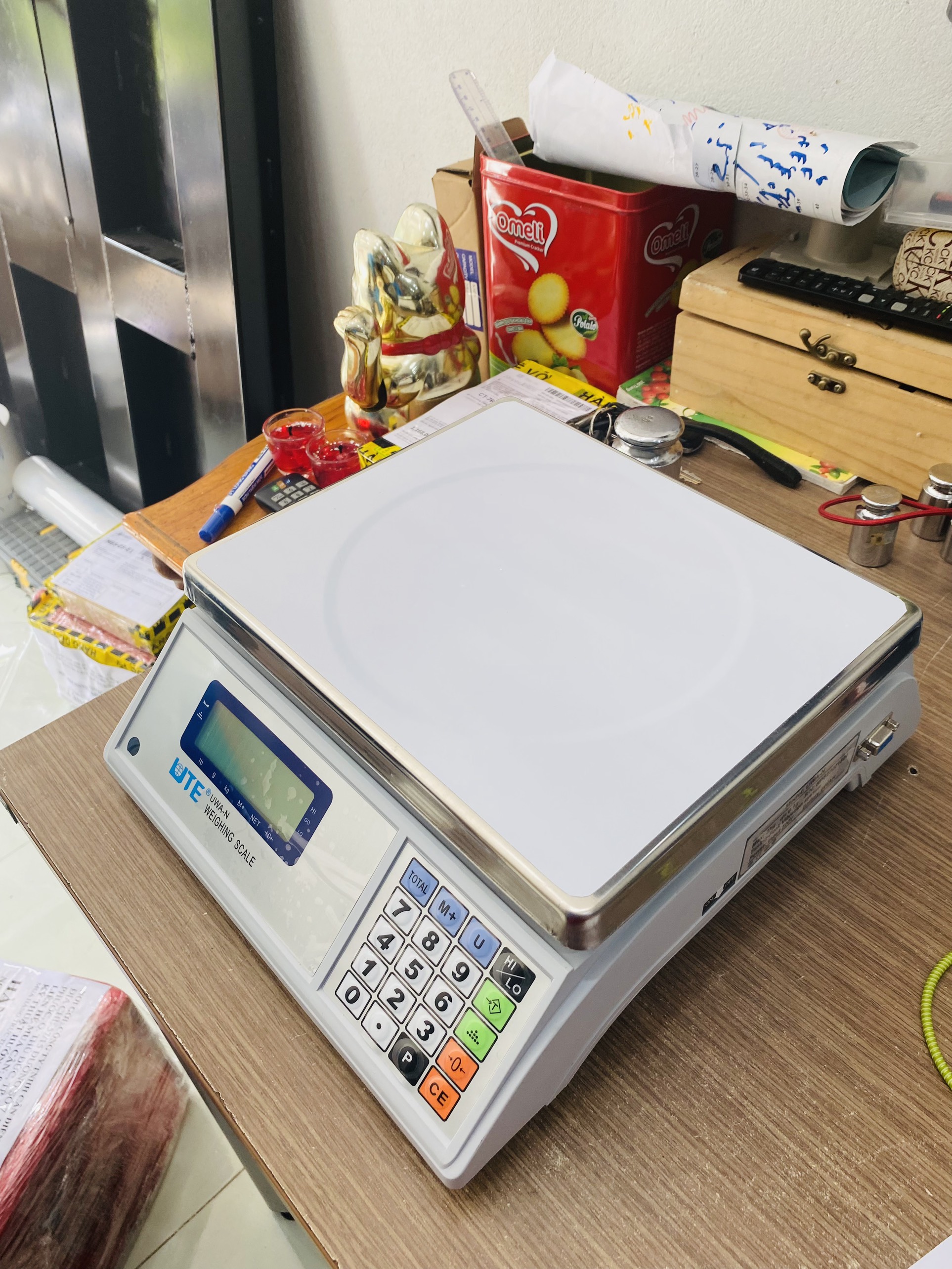 CÂN ĐIỆN TỬ UTE-N 6KG Model: UWA-N 6kg x 0.2g