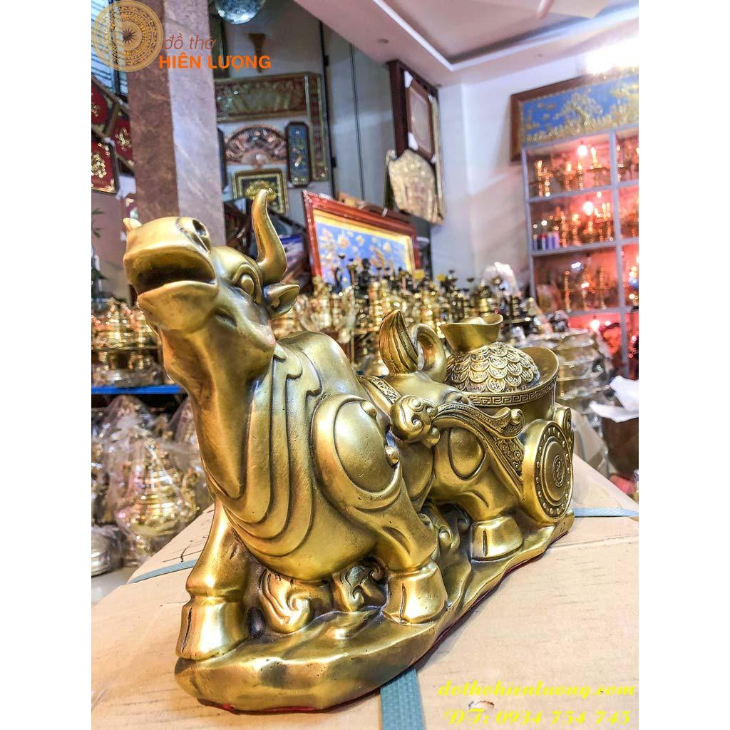 Tượng Trâu Kéo Tiền Vàng Tài Lộc