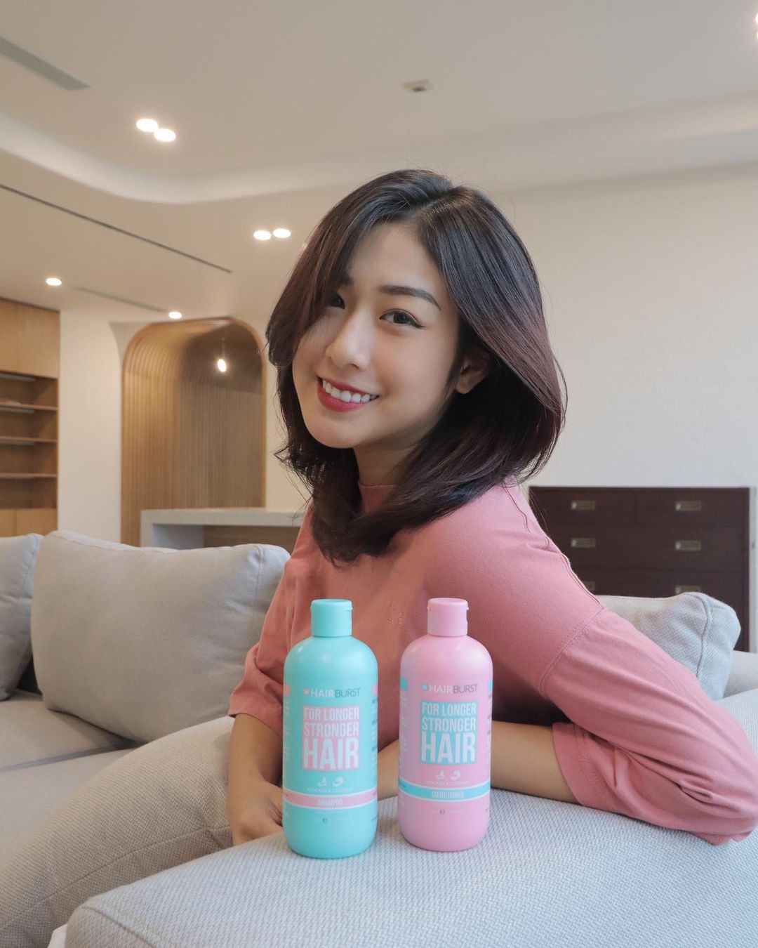 Combo Set Gội Xả + Kẹo Dẻo Chewable HAIRBURST Kích Thích Mọc Tóc, Chắc Khỏe 350ml/Chai + Tặng Kèm Túi Đựng Mỹ Phẩm