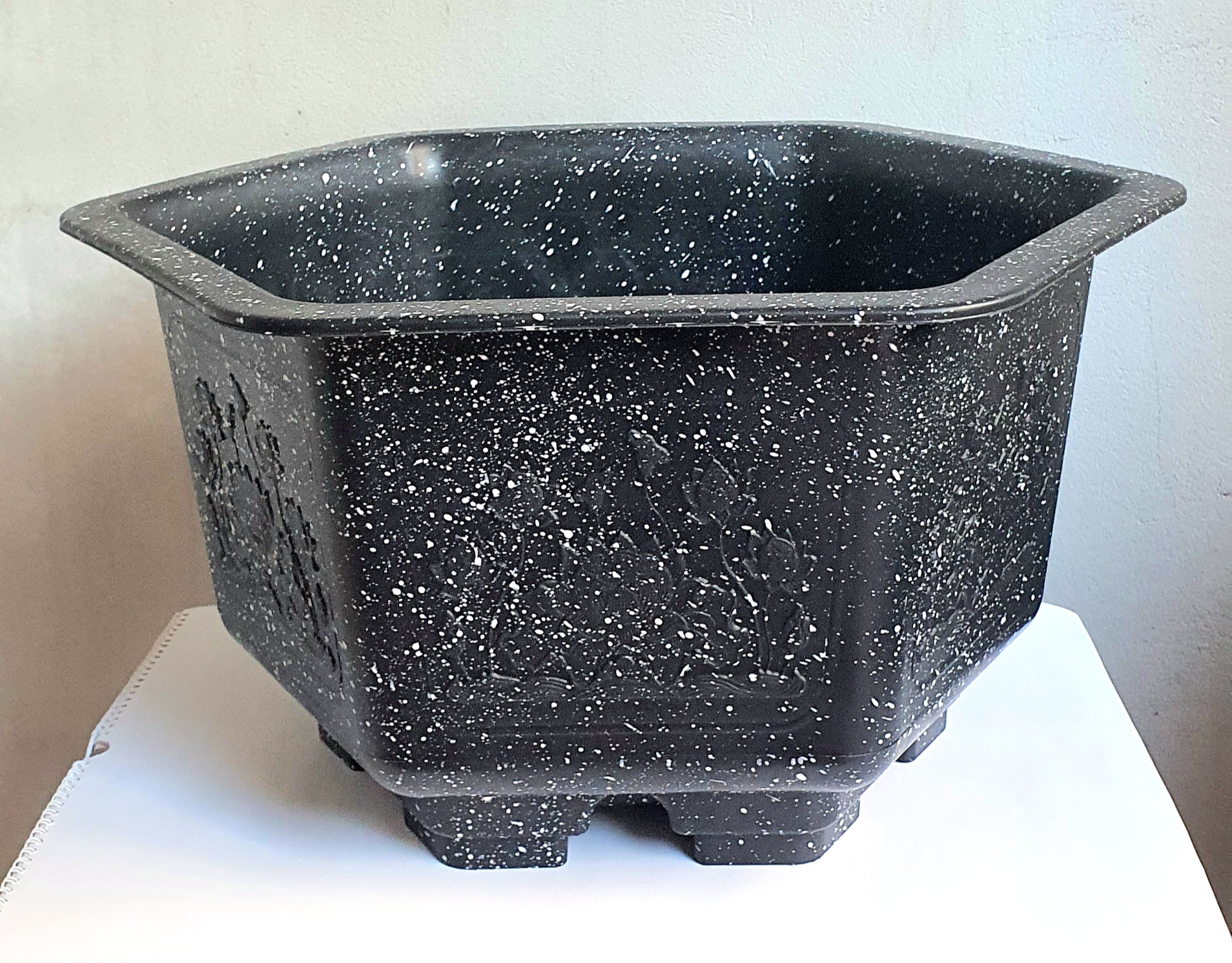 Chậu nhựa  Lục giác thấp FAC 480  đa sắc màu
