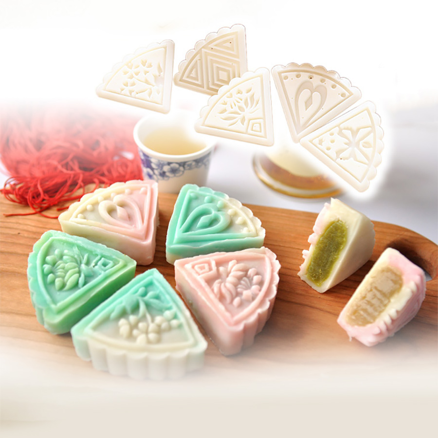 Khuôn Trung Thu Lò Xo 5 Mặt Tam Giác (50g)