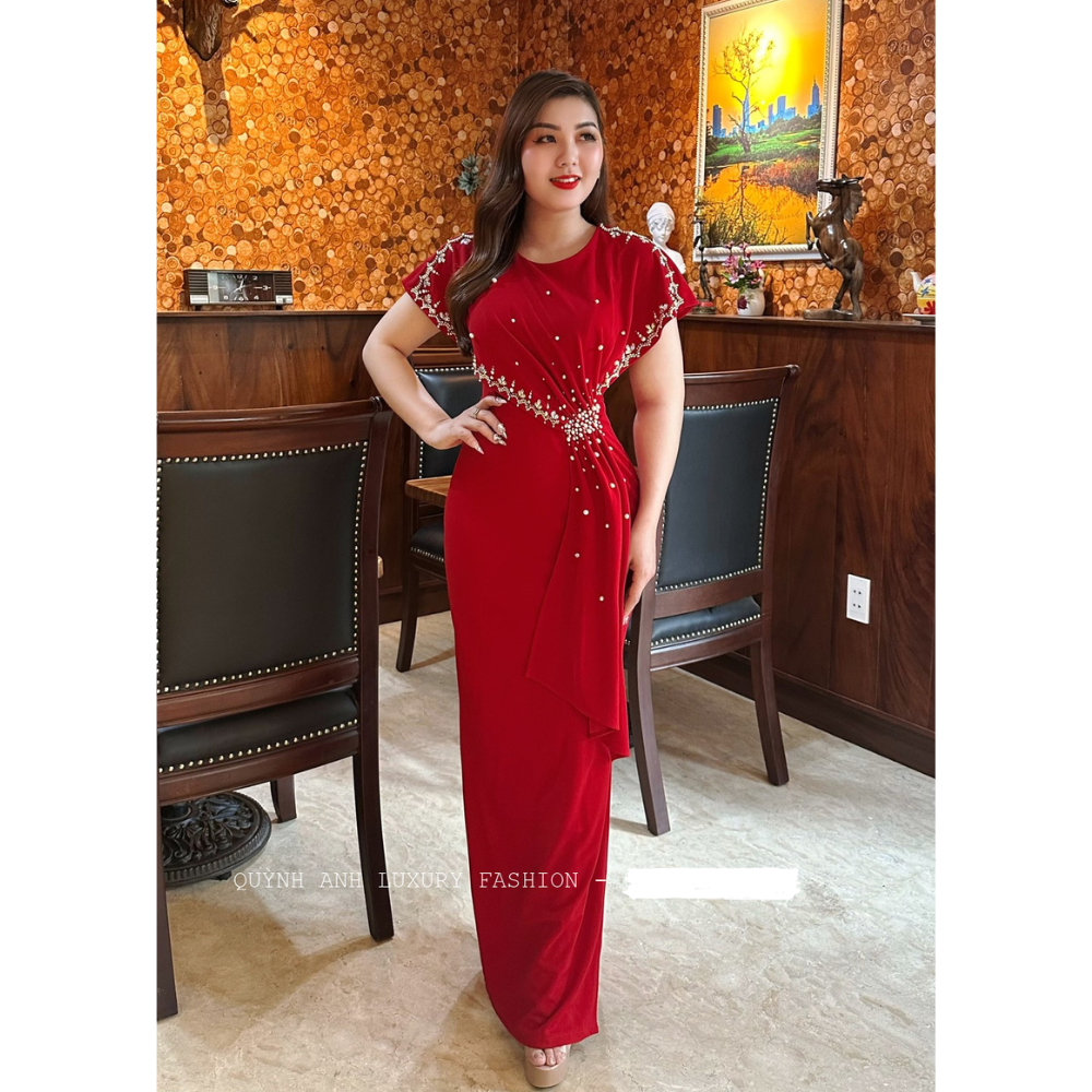 Đầm Dạ Hội Dáng Dài Đỏ Cổ Tròn Kết Đá Lily Dress