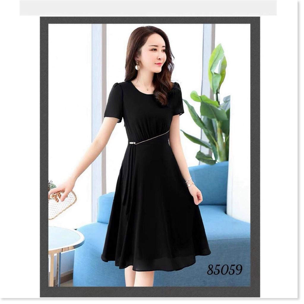 ĐẦM VOAN Y ĐƯỢC THIẾT KẾ HỌA TIẾT TRƠN NHƯNG RẤT SANG TRỌNG THÍCH HỢP CHO CÁC BẠN ĐI CHƠI,DỰ TIỆC... THỜI TRANG KME.STO