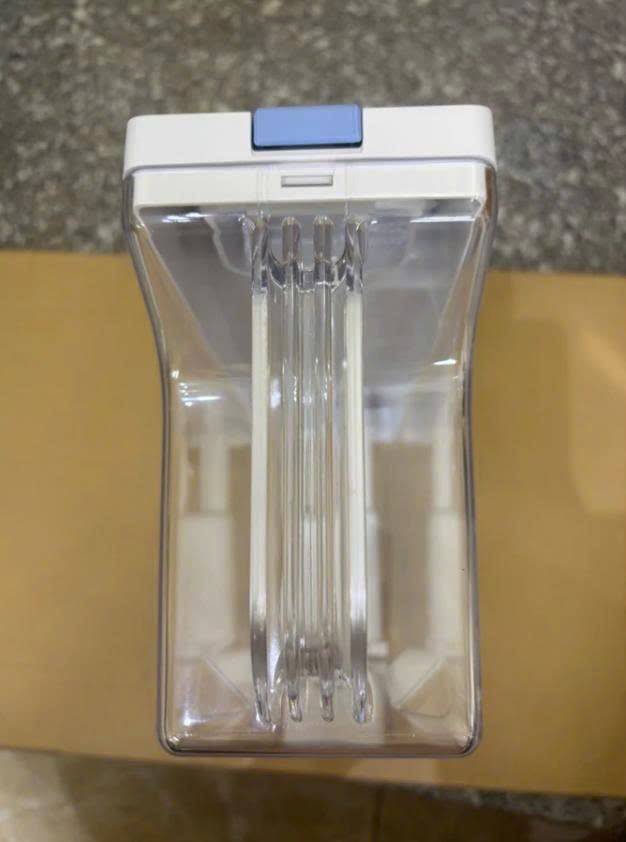 HỘP CHỨA NƯỚC LÀM ĐÁ TỦ LẠNH HITACHI – HÀNG CHÍNH HÃNG