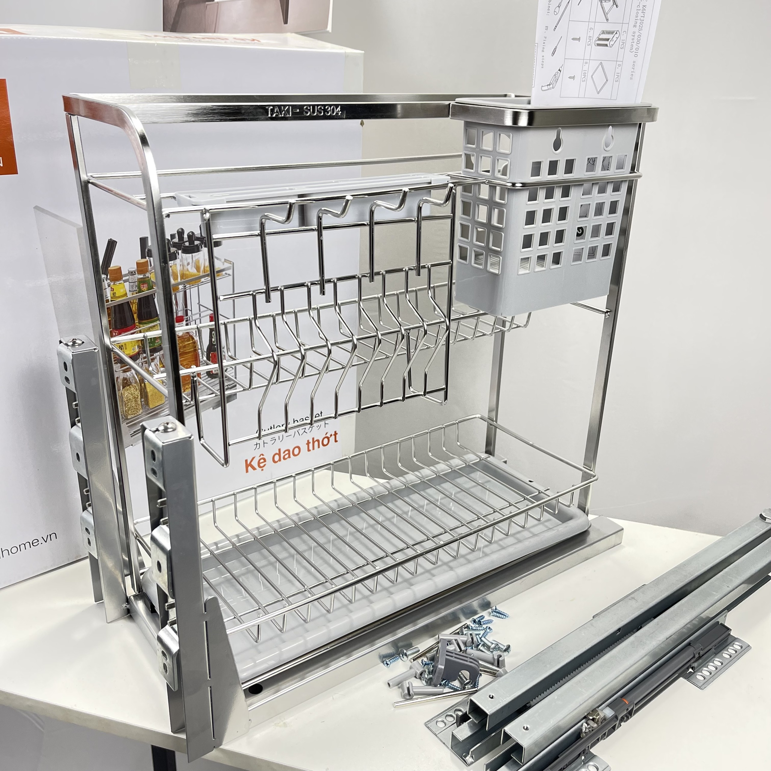 Kệ Dao Thớt & GIA VỊ TAKI Ray Âm Giảm Chấn INOX 304 - Bảo Hành Vĩnh Viễn - Có Thợ Lắp