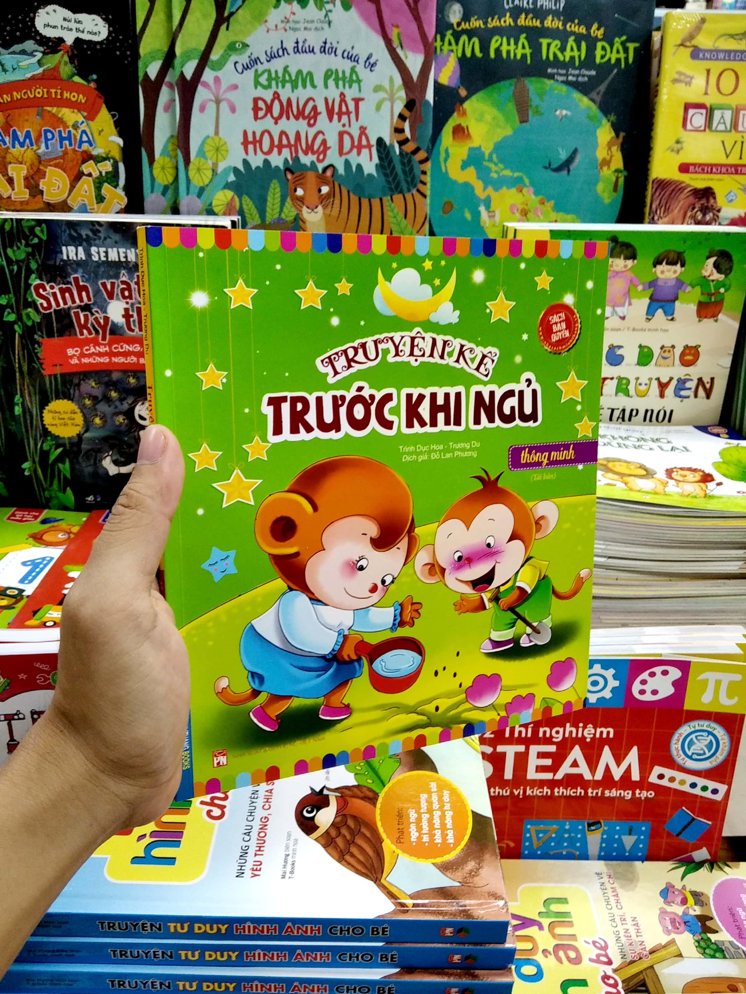 Truyện Kể Trước Khi Ngủ - Thông Minh (Tái Bản 2022)