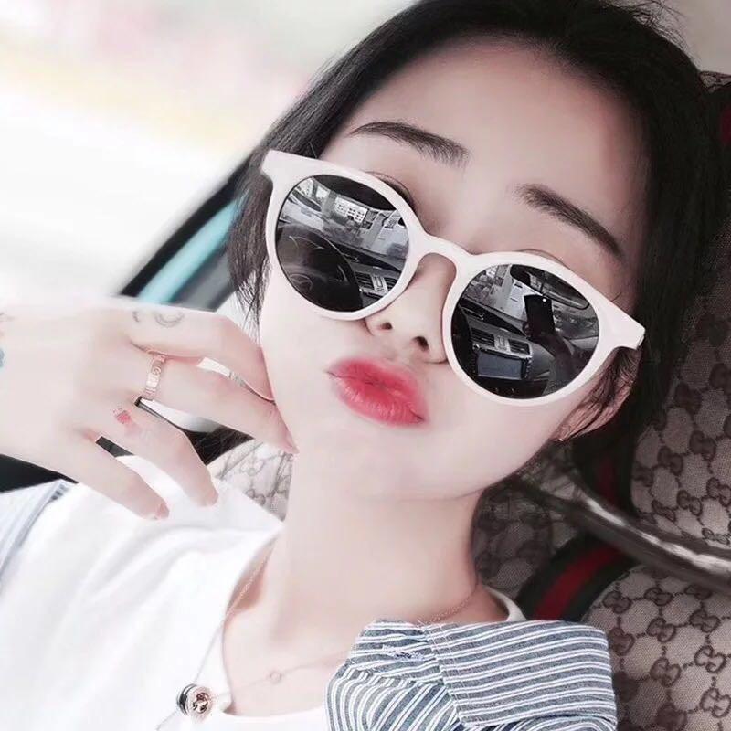 Kính dâm đi biển nhiều màu