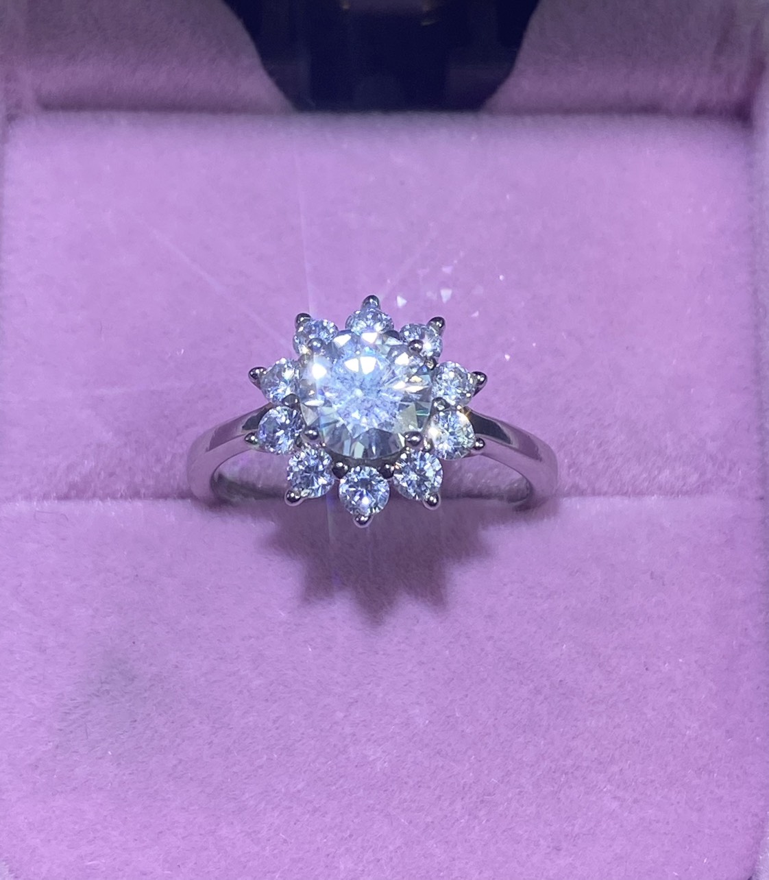 Phụ kiện đeo ngón tay Bạc 925 Kim cương nhân tao Moissanite 1.0carat 6.5mm