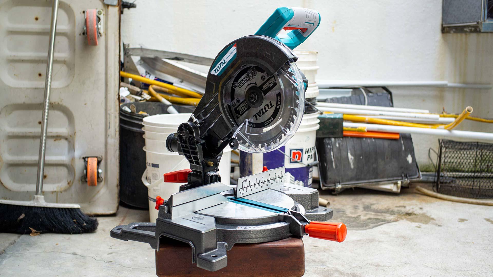 MÁY CẮT NHÔM DÙNG PIN 20V TOTAL TMS2001 - HÀNG CHÍNH HÃNG