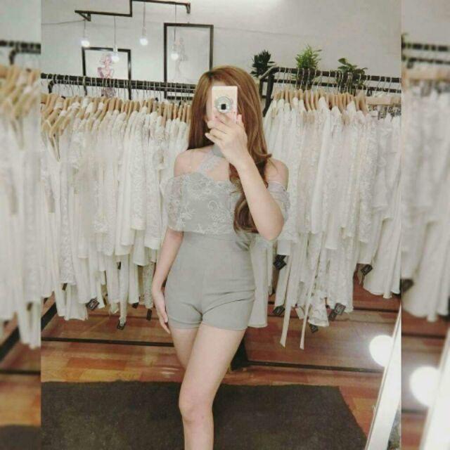 Jump ngắn cổ yếm bẹt vai