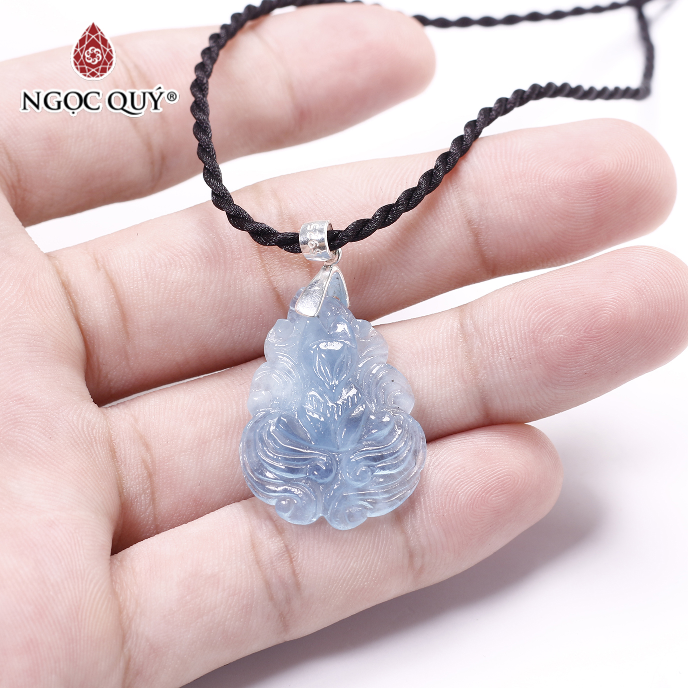 Mặt dây chuyền nữ hoàng hồ ly đá aquamarine mệnh thủy, mộc - Ngọc Quý Gemstones