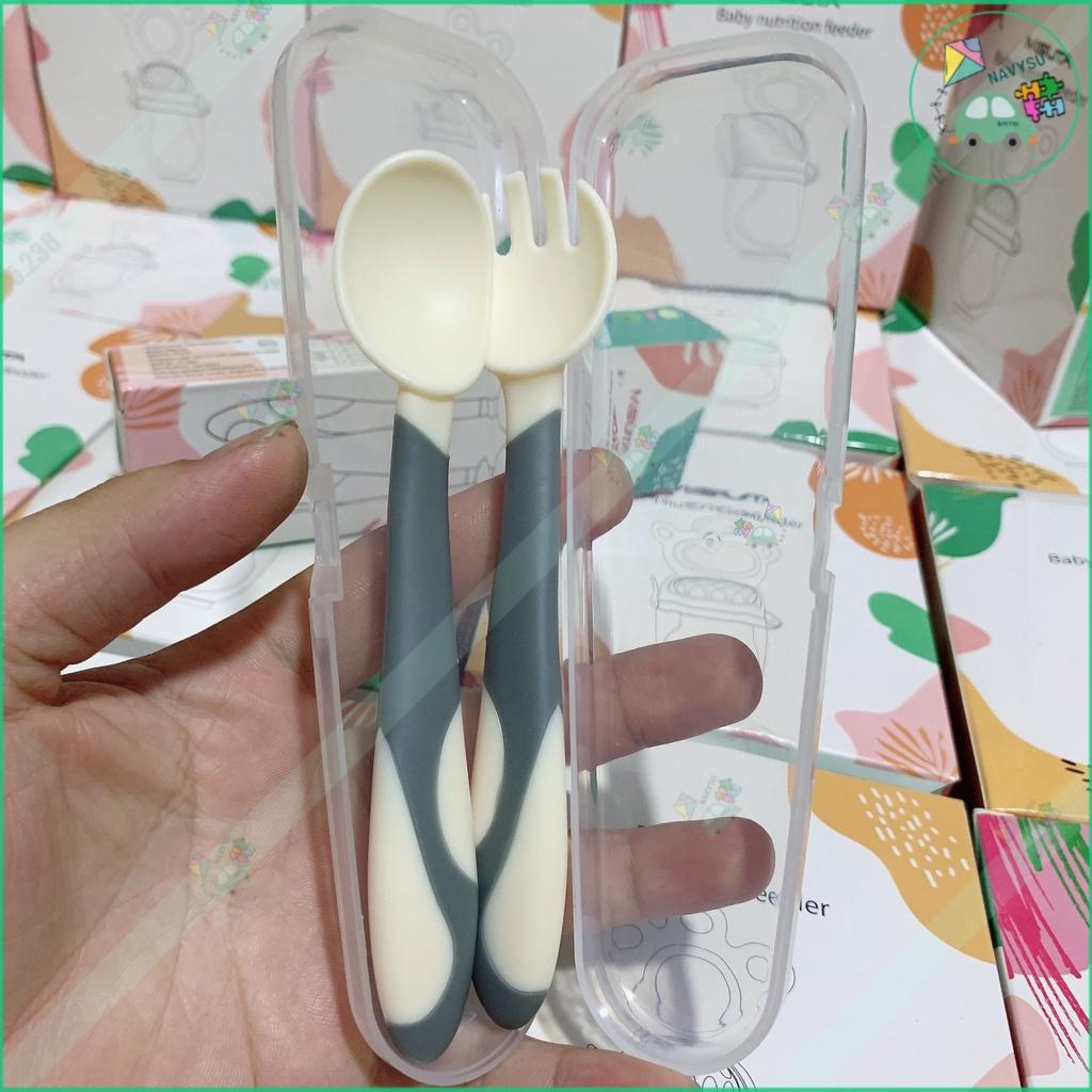 Bộ muỗng/thìa nĩa bẻ cong tập xúc Misuta cho bé
