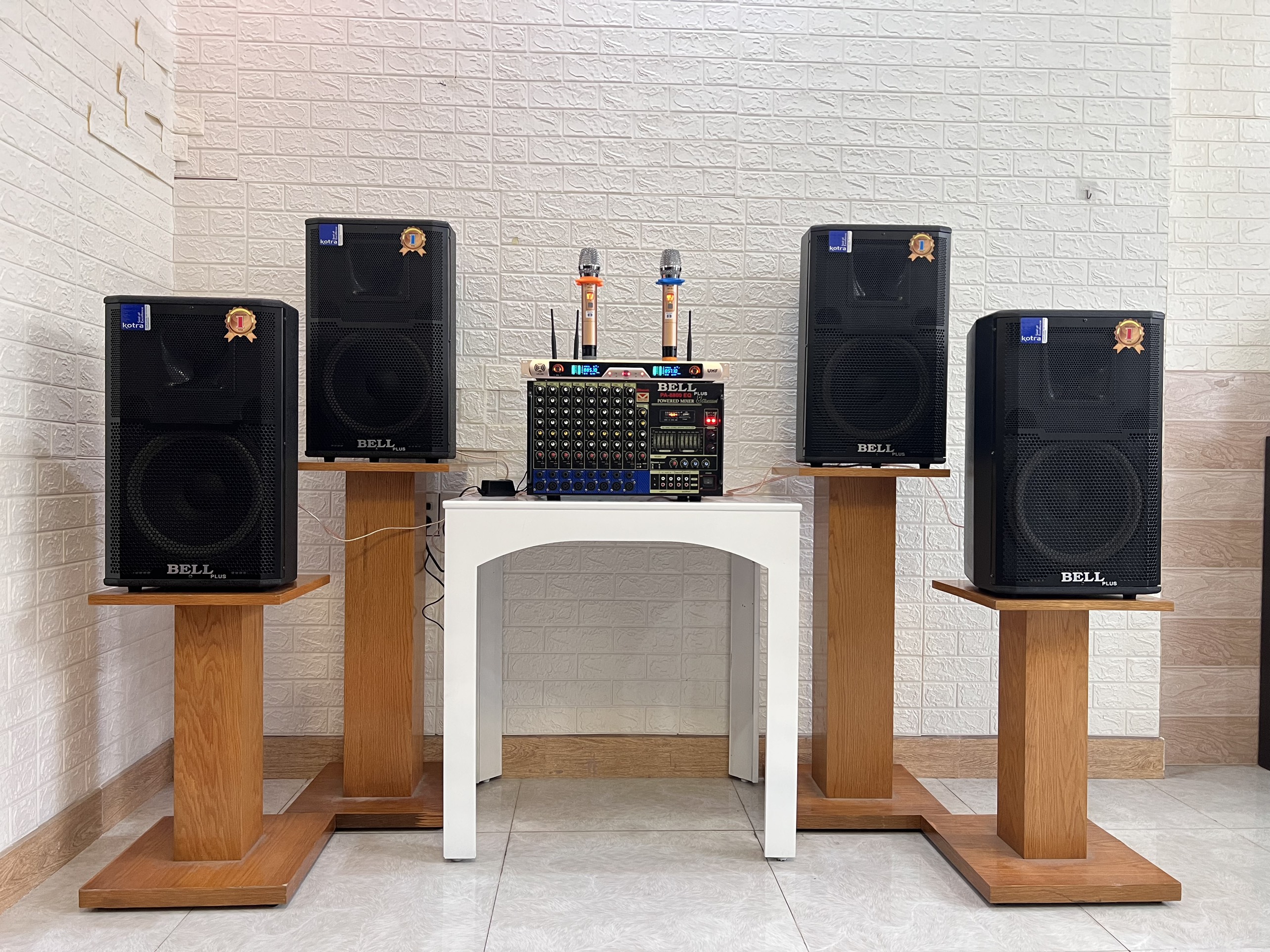 Dàn karaoke và nghe nhạc 4 loa cao cấp BellPlus BBS - 8800
