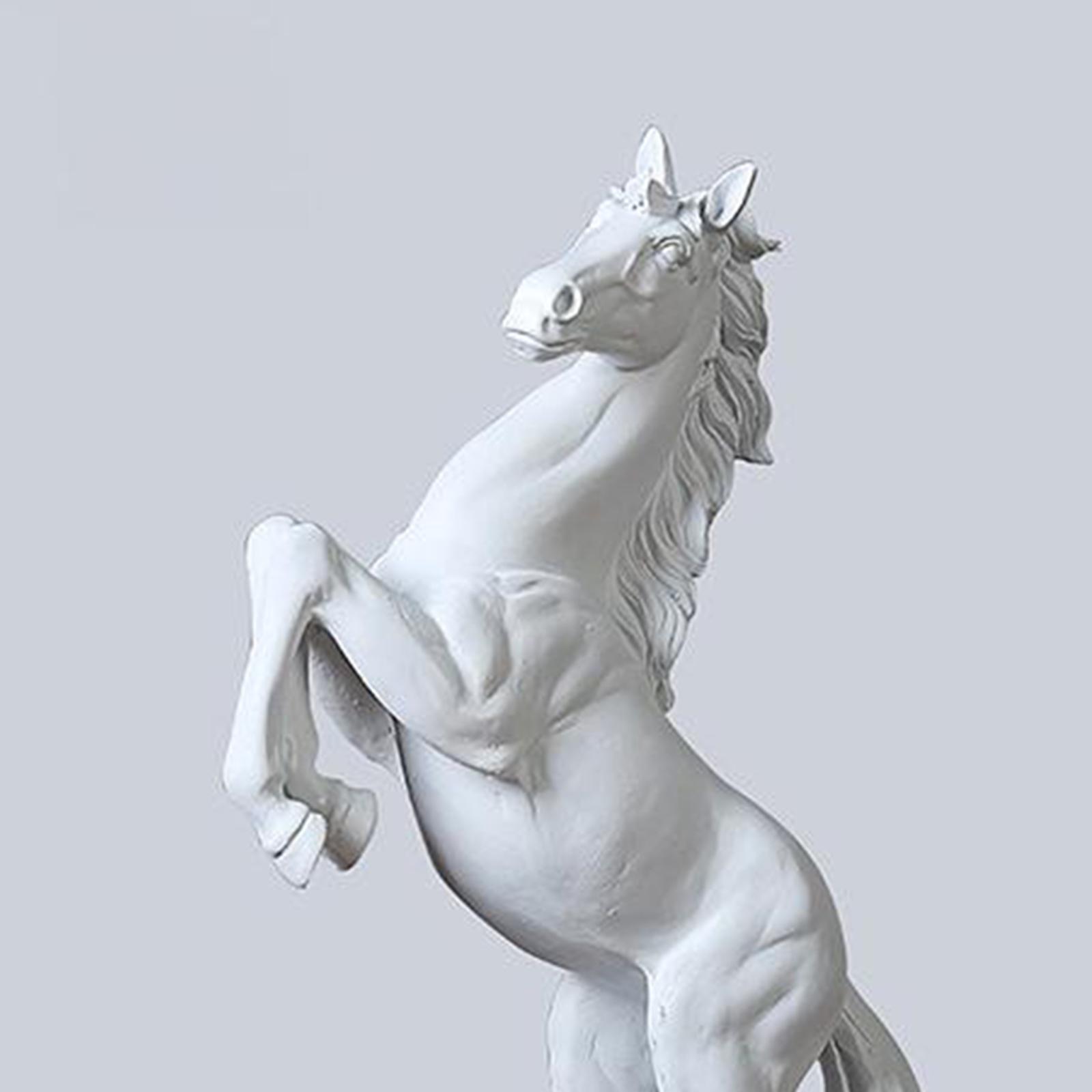 Figurine Horse, Resin Statue Galloping Horse, Modern Sculpture for Desk Decor, European Style, for Home/Office/Coffee Shops/Restaurant Decoration