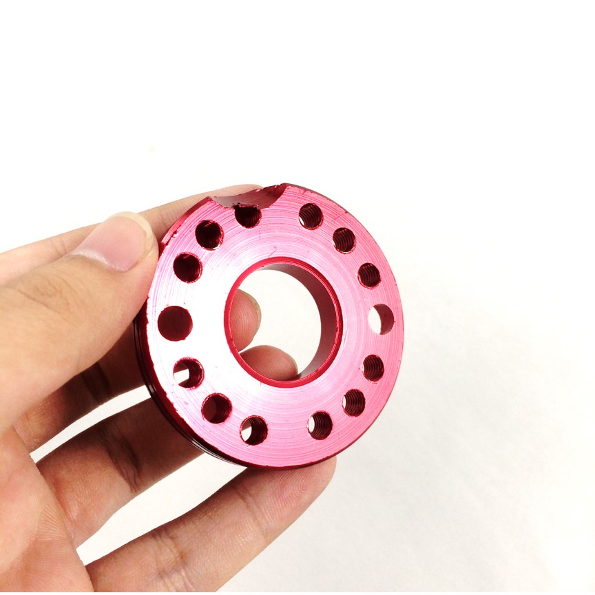 Thớt xoay bình xăng con CNC màu đỏ