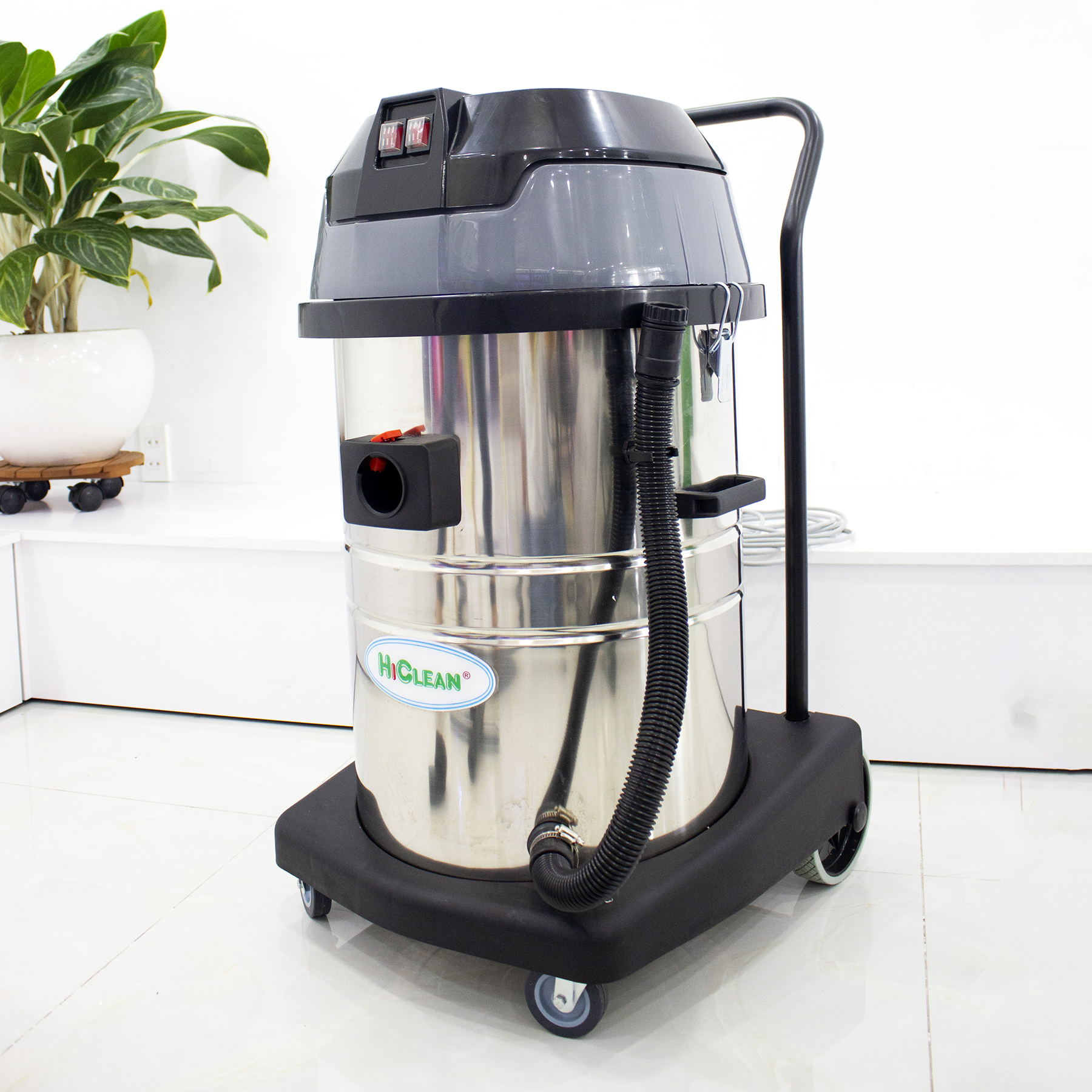 Máy hút bụi công nghiệp HiClean HC70NEW - Hàng chính hãng
