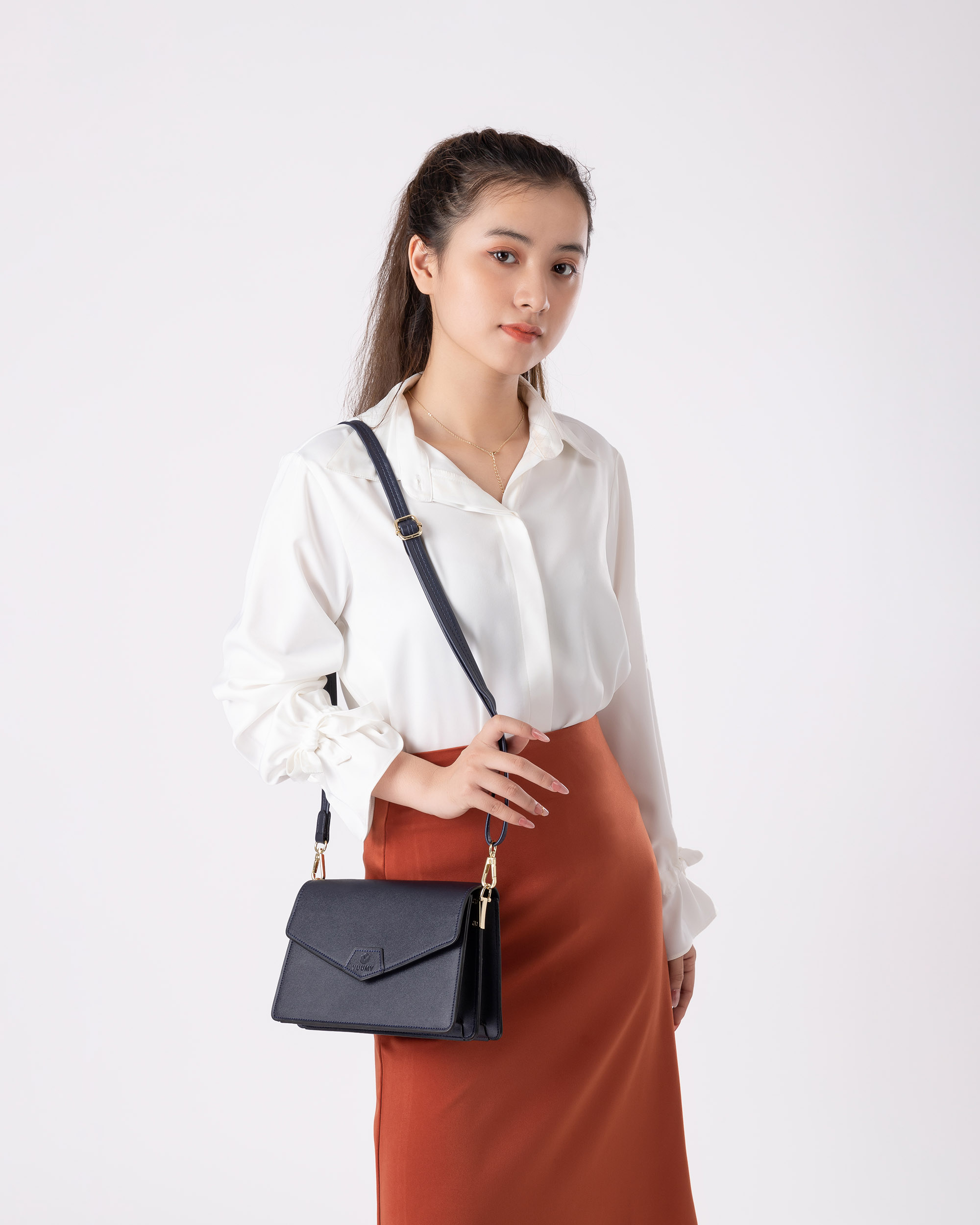 Túi đeo chéo nữ nắp phong thư Yuumy seasand YN97