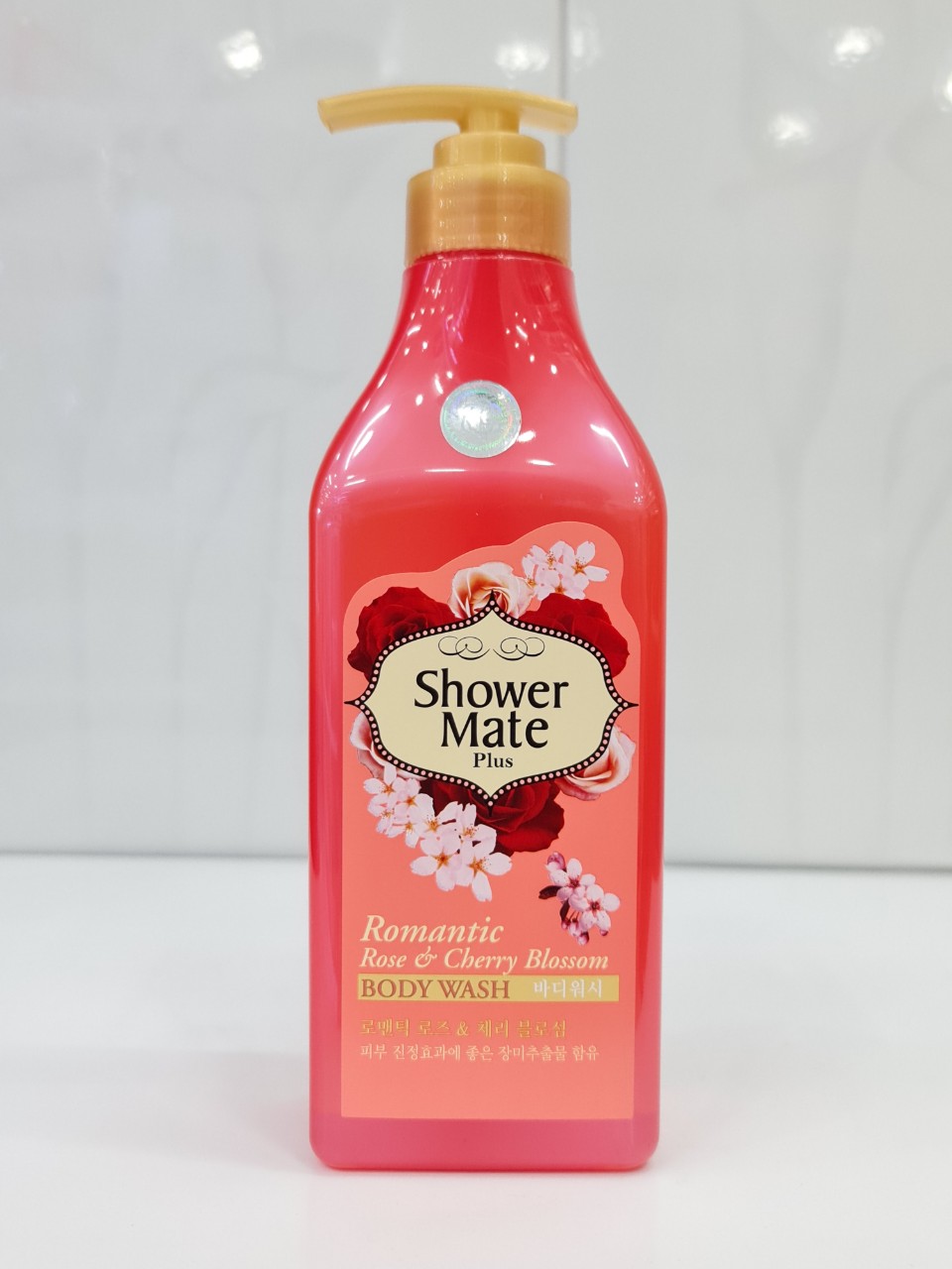 Sữa Tắm Showermate Rose & Cherry Blossom 550ml - Hồng