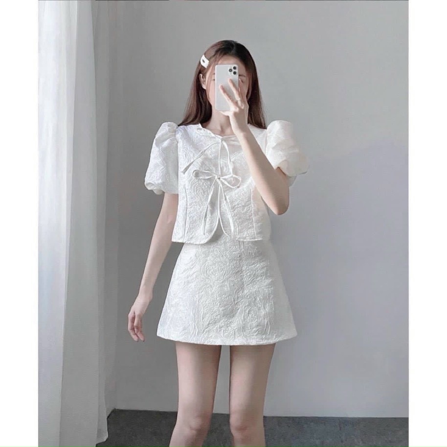 Set áo kèm chân vây chữ a chất xốp gấm hoa nổi