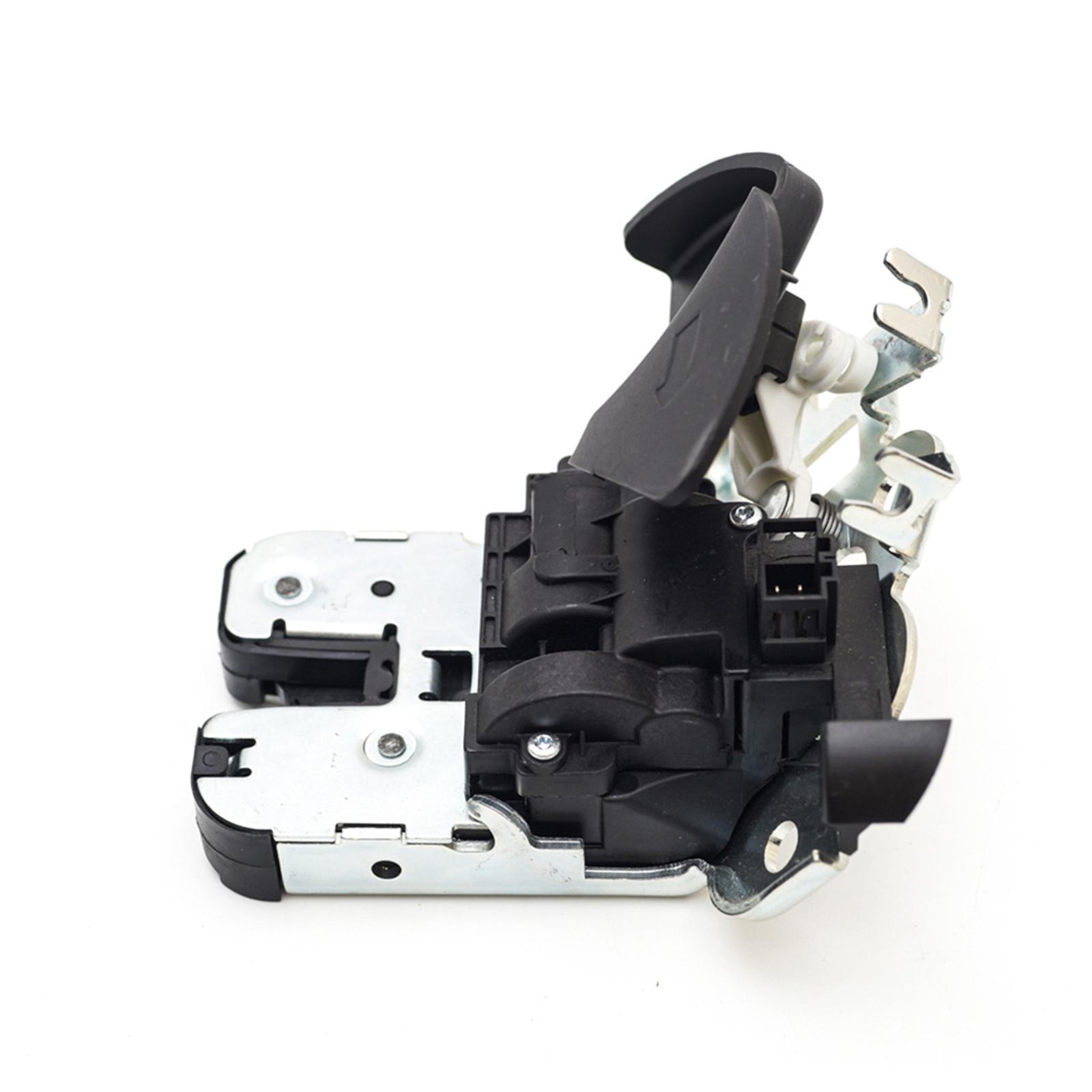 Rear Tailgate Lock 5C6827505   Lock    2011-2018