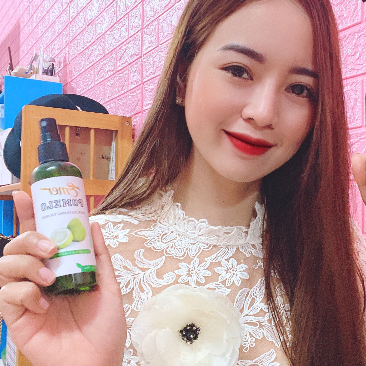 Kích thích mọc tóc, giảm rụng POMELO nước xịt tinh dầu bưởi EMER